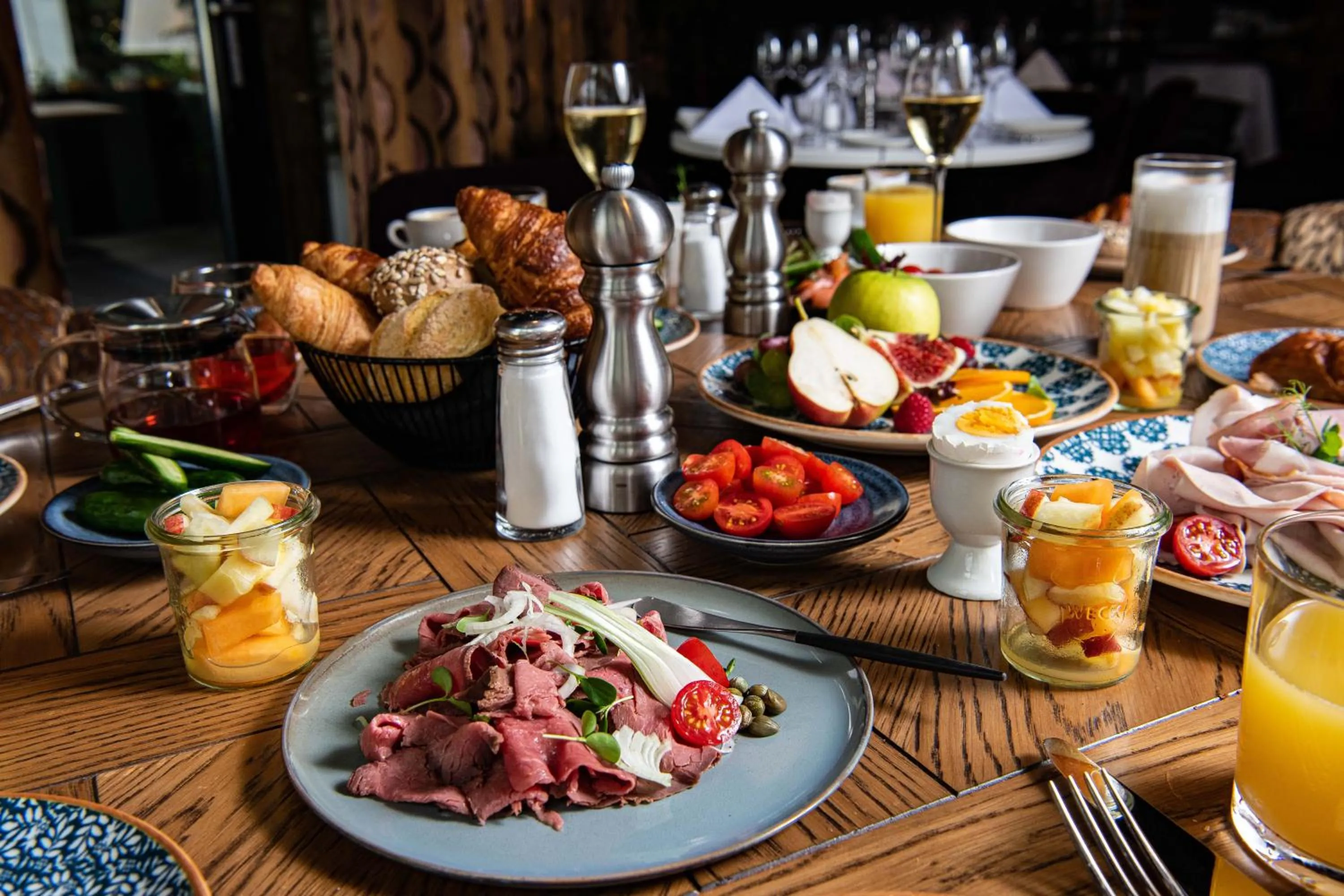 Restaurant/places to eat in The Home Hotel Zürich - a member of DESIGN HOTELS