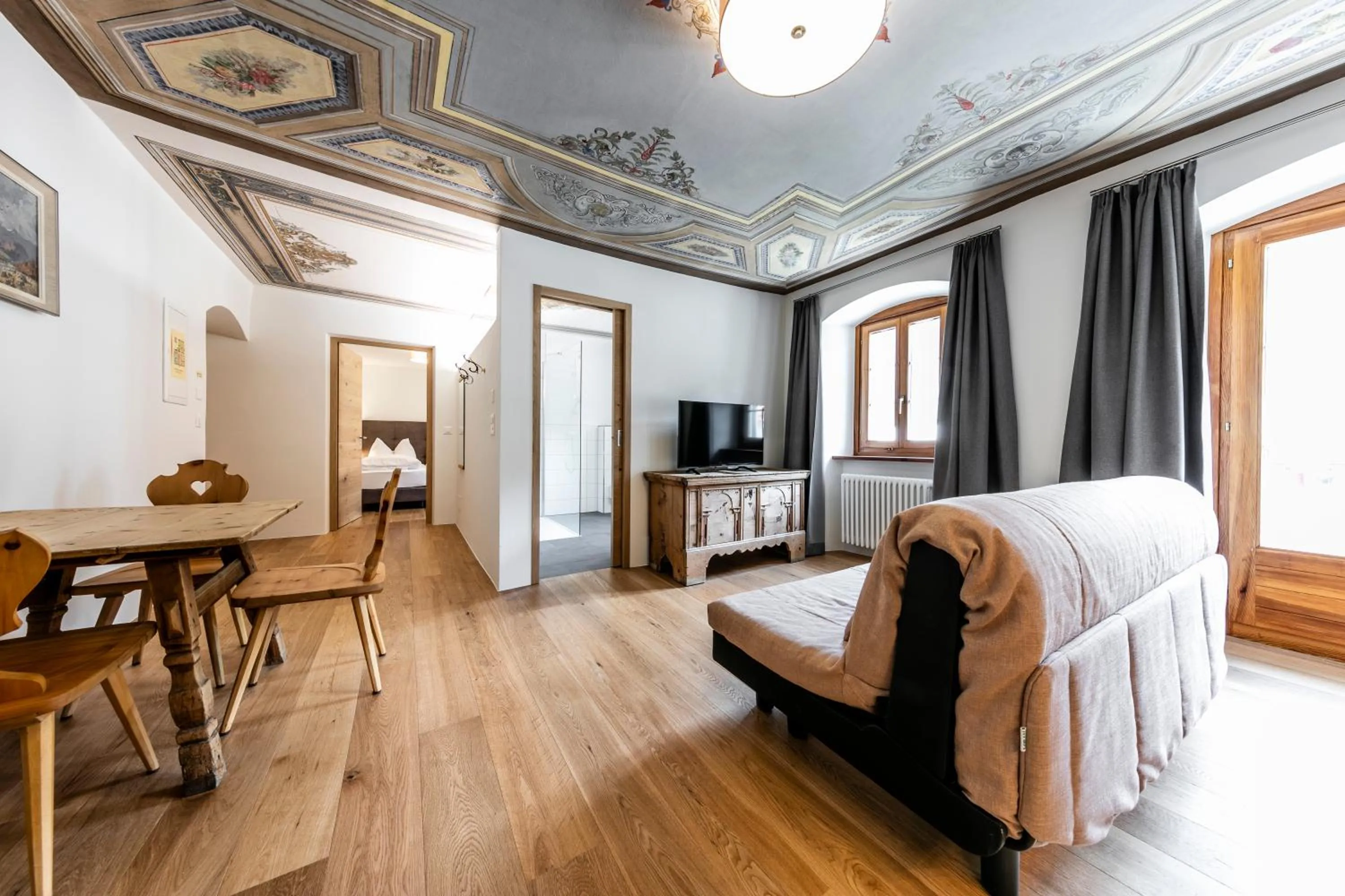 Living room, Bed in Hotel Münsterhof