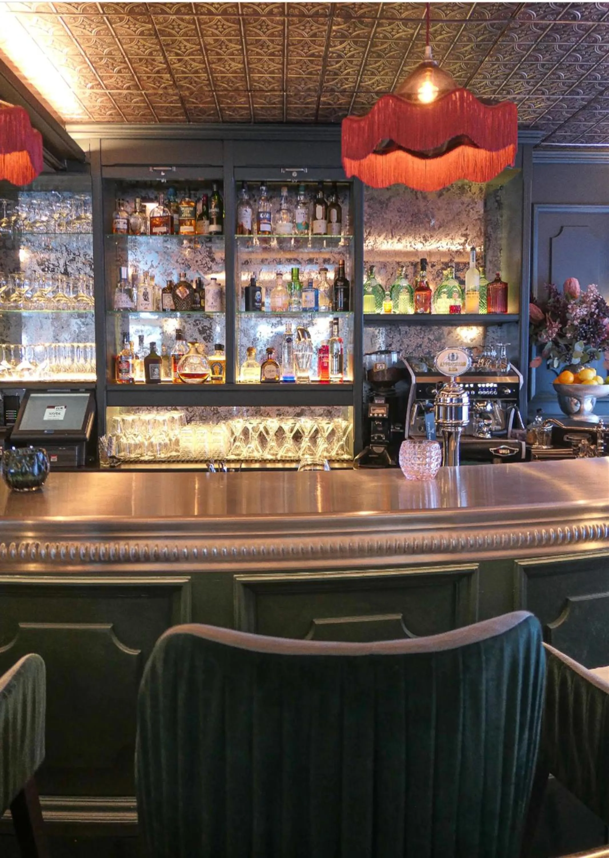 Lounge or bar in Le Mirabeau Resort & Spa