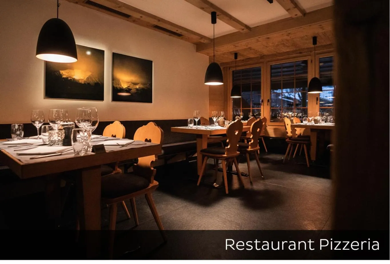 Restaurant/places to eat in Hotel Arc-en-ciel Gstaad