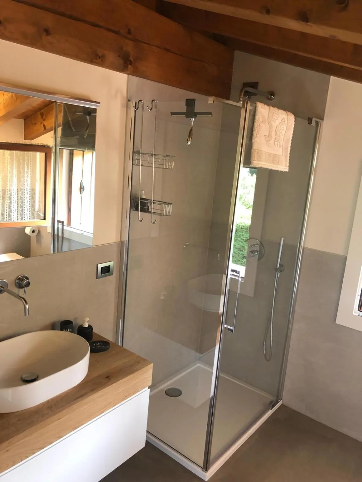 Bathroom in B&B Stella Alpina