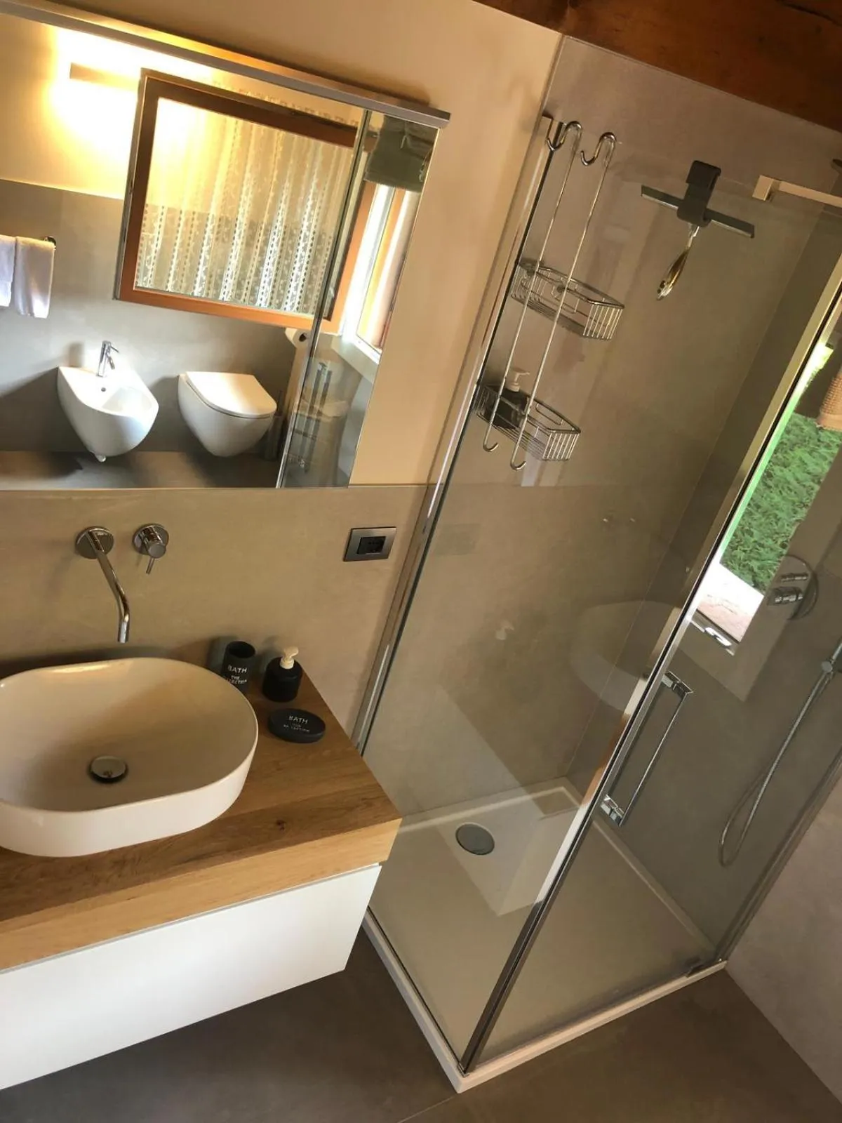 Bathroom in B&B Stella Alpina