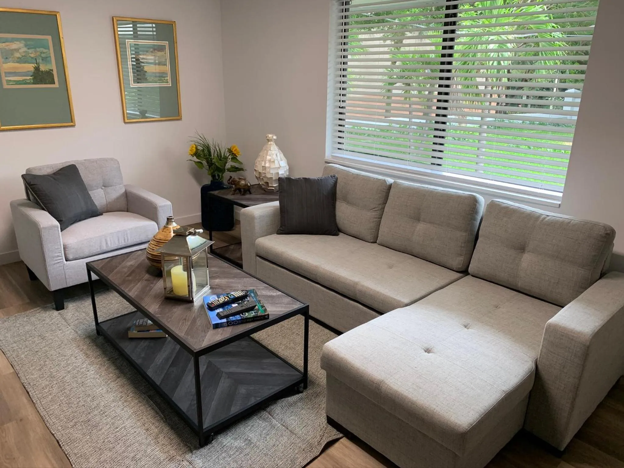 Living room in Harbourside Flats