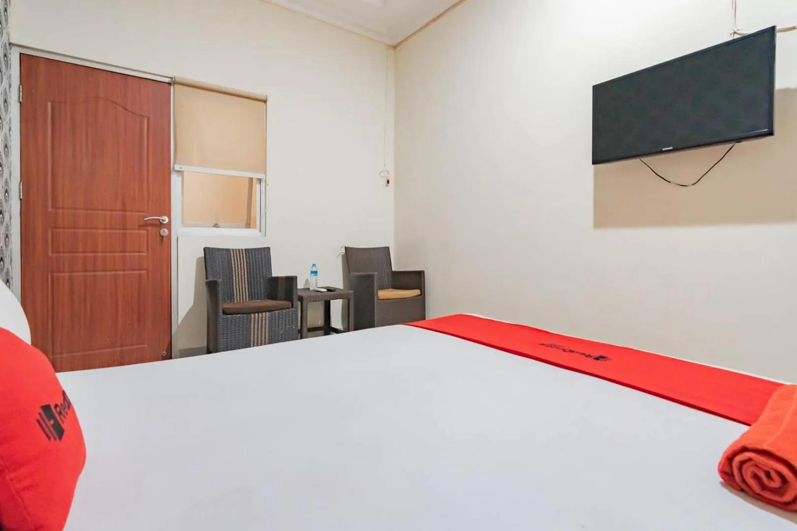 Bed in RedDoorz near Pasar Klandasan Balikpapan