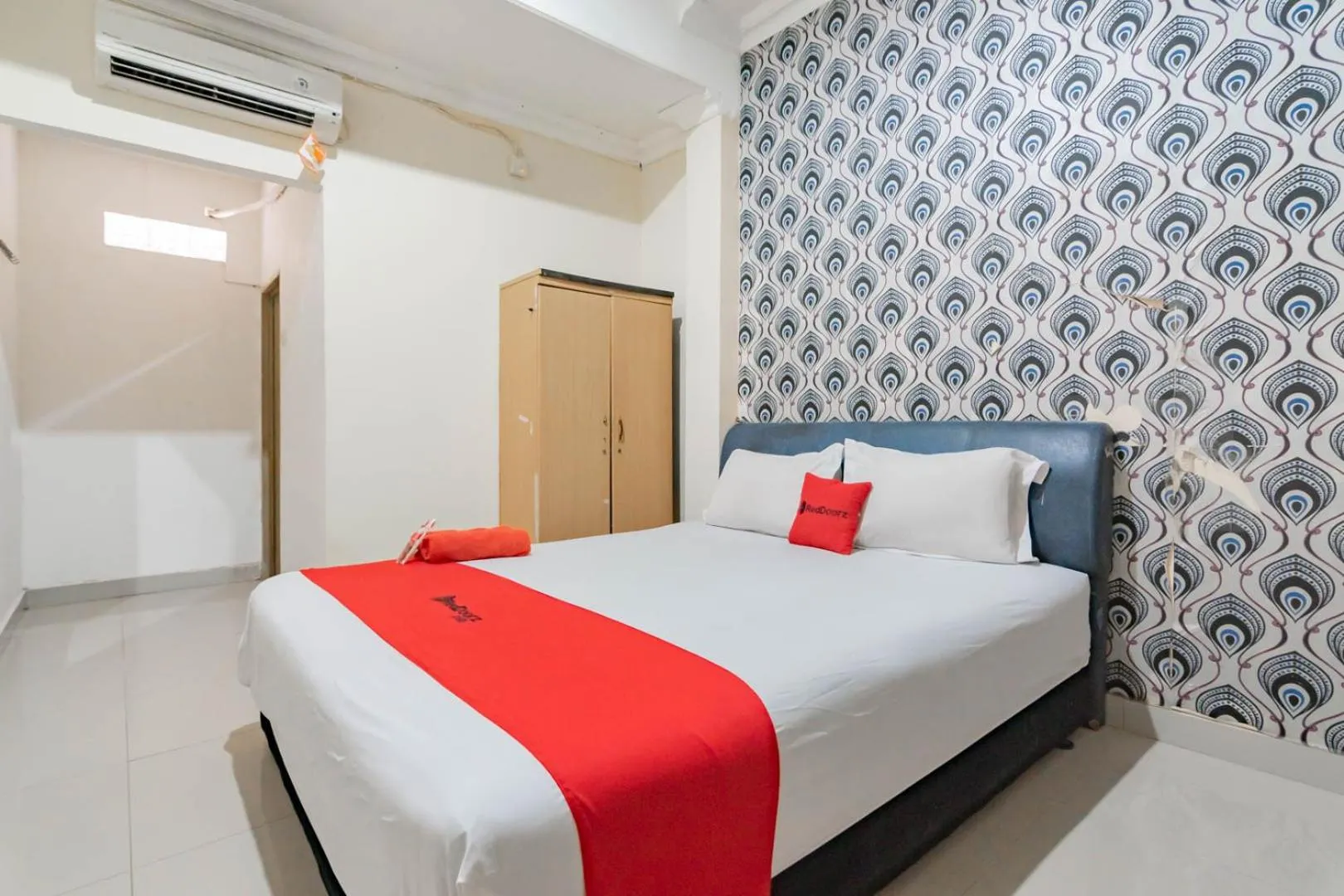 Bed in RedDoorz near Pasar Klandasan Balikpapan