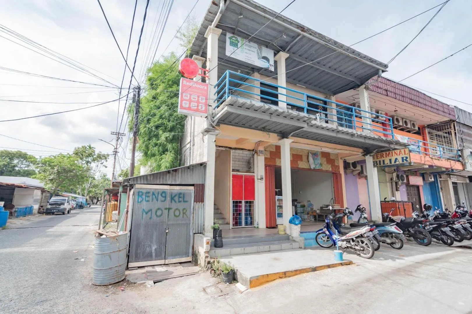 Property building in RedDoorz near Pasar Klandasan Balikpapan