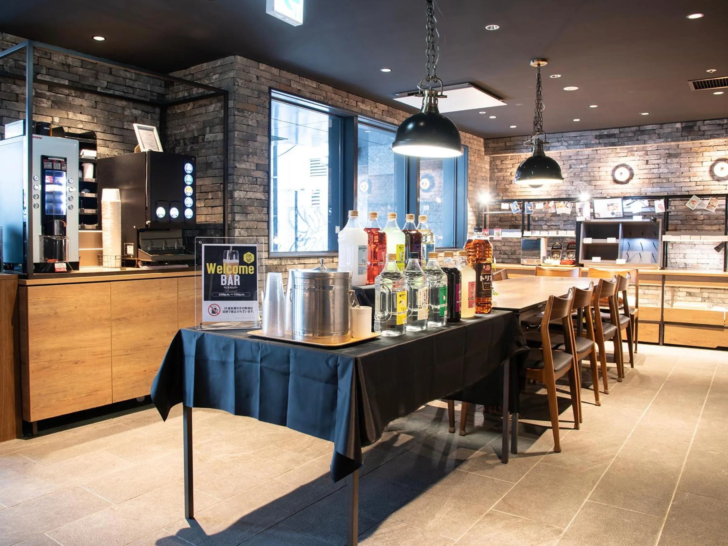 Lounge or bar in VESSEL INN NAMBA