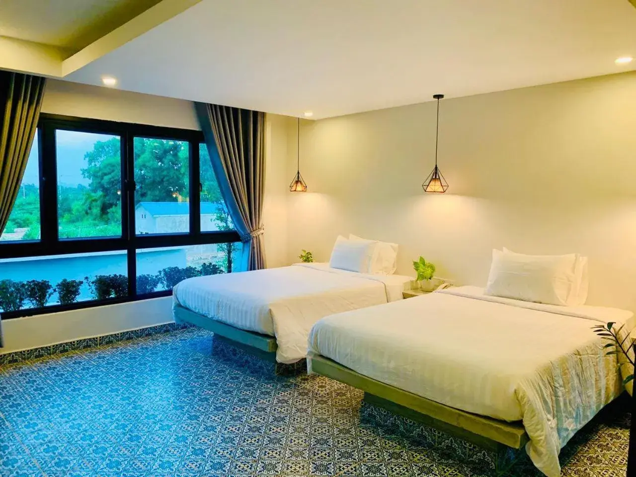 Executive Suite in Raing Phnom Bungalow Executive Suite in Raing Phnom Bungalow