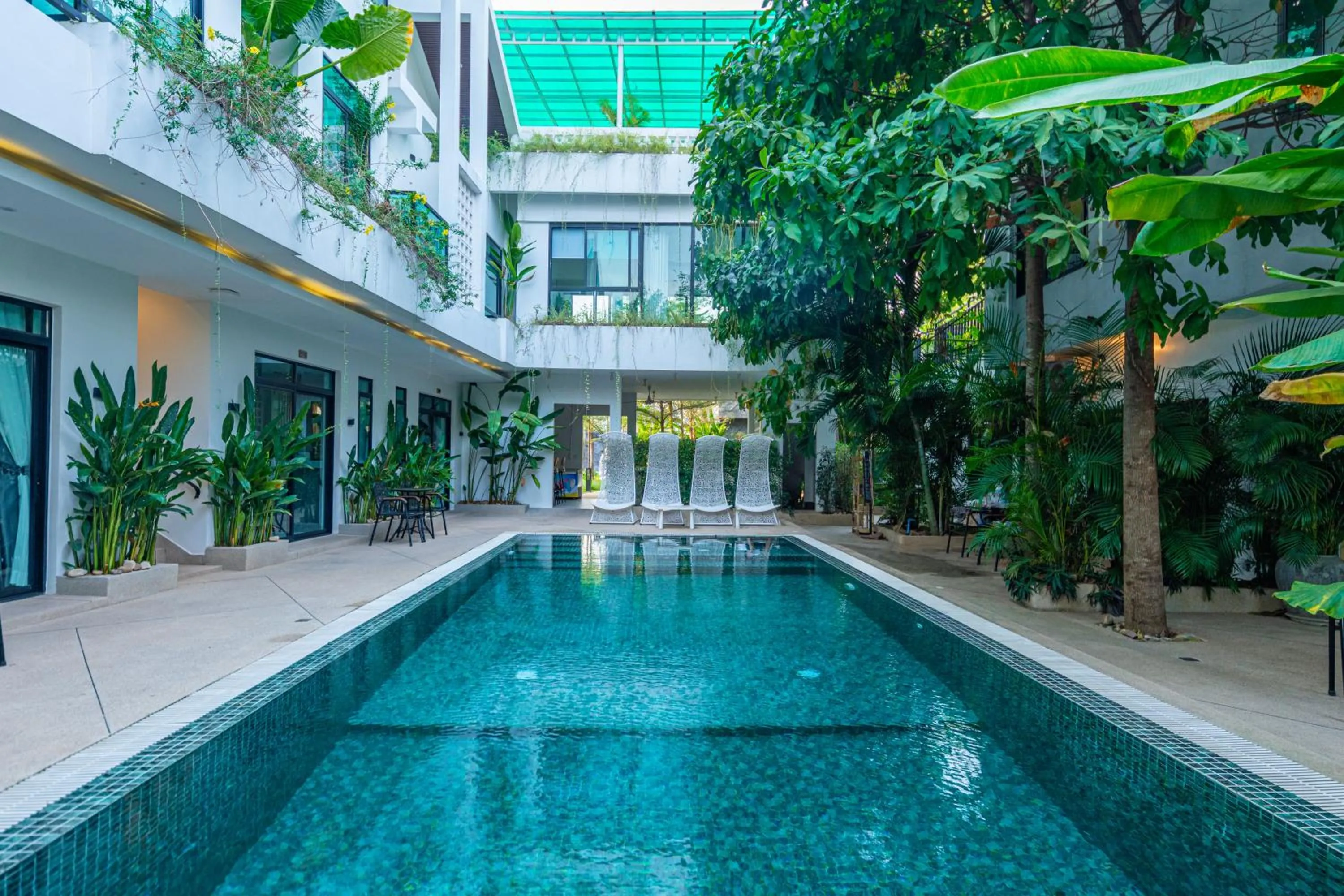 Day in Raing Phnom Bungalow