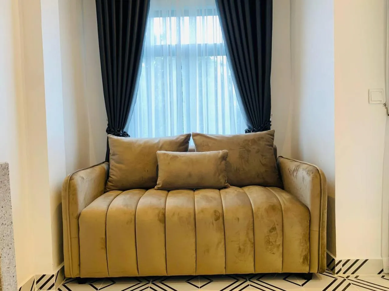 Business facilities in Raing Phnom Bungalow