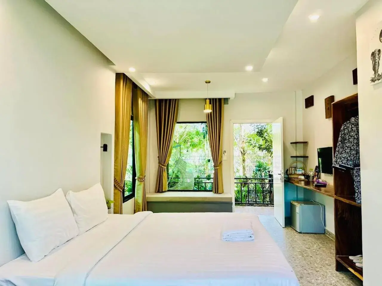 Suite with Mountain View in Raing Phnom Bungalow Suite with Mountain View in Raing Phnom Bungalow