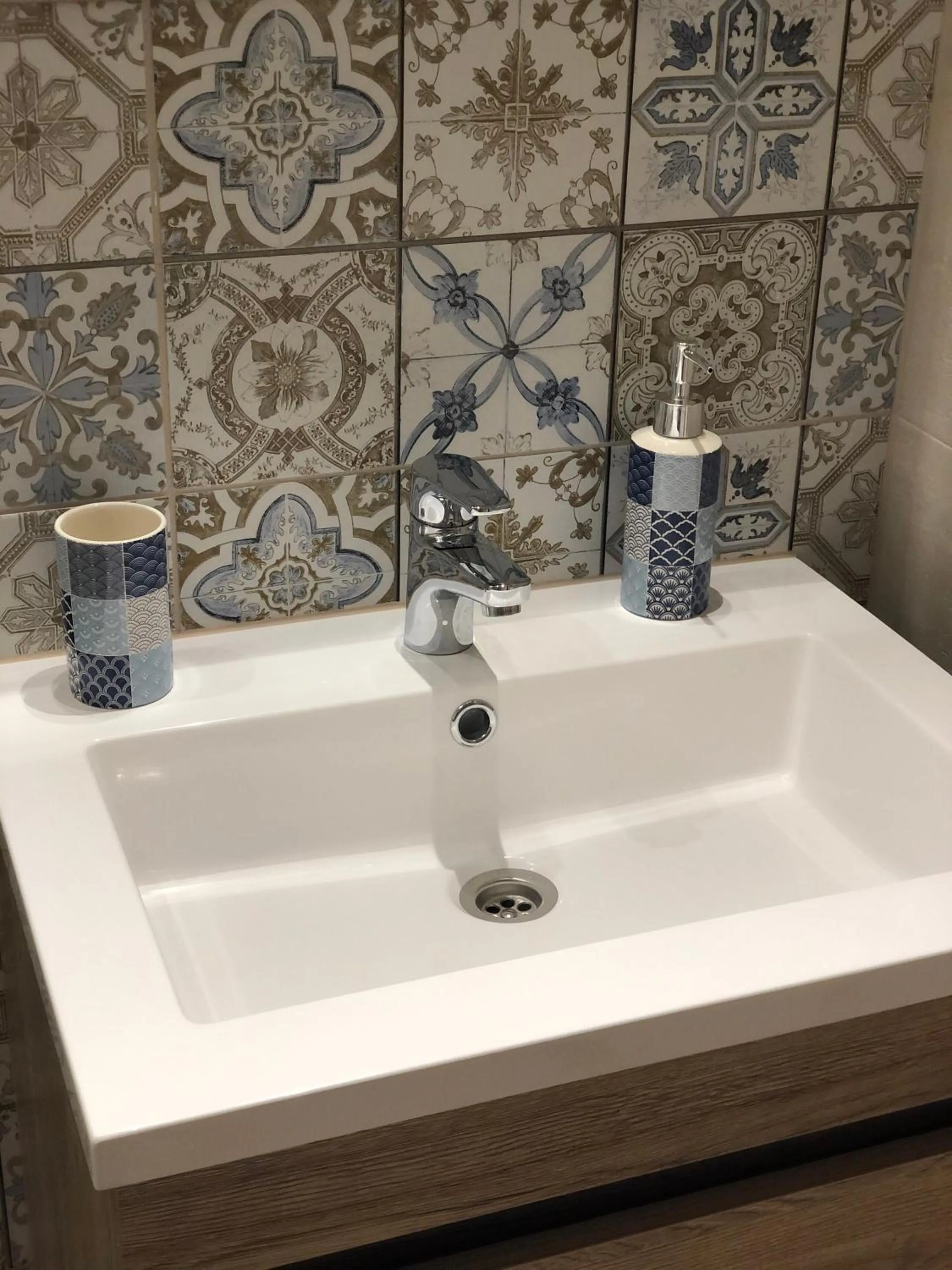 Bathroom in Székely Fogadó Self Check In Hotel Guesthouse