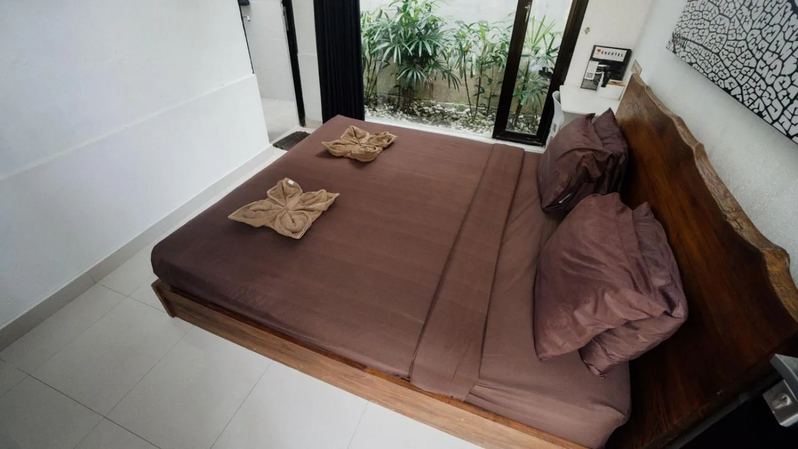 Bedroom, Bed in Escotel Tempekan Guest House