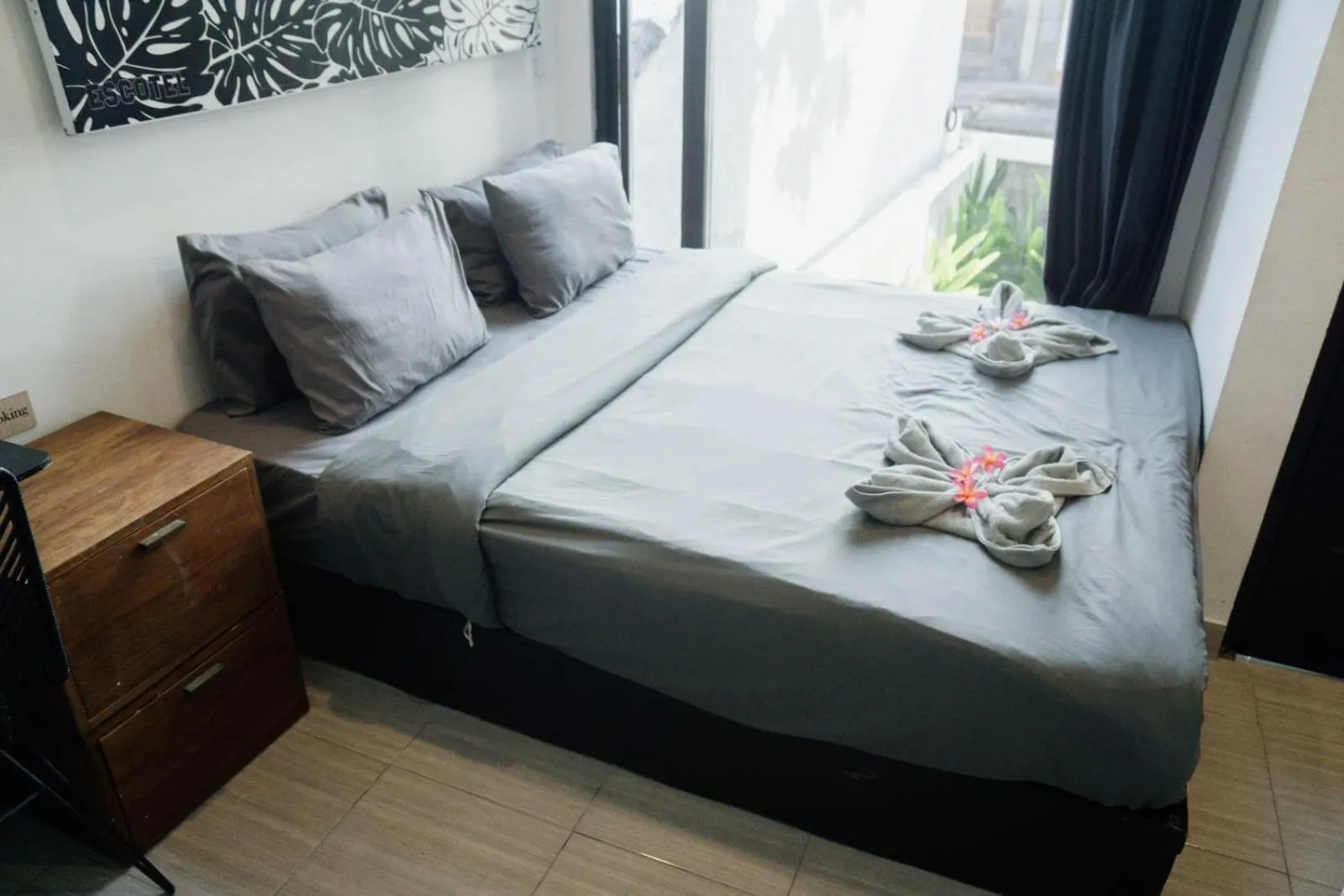 Bedroom, Bed in Escotel Vanili Guest House