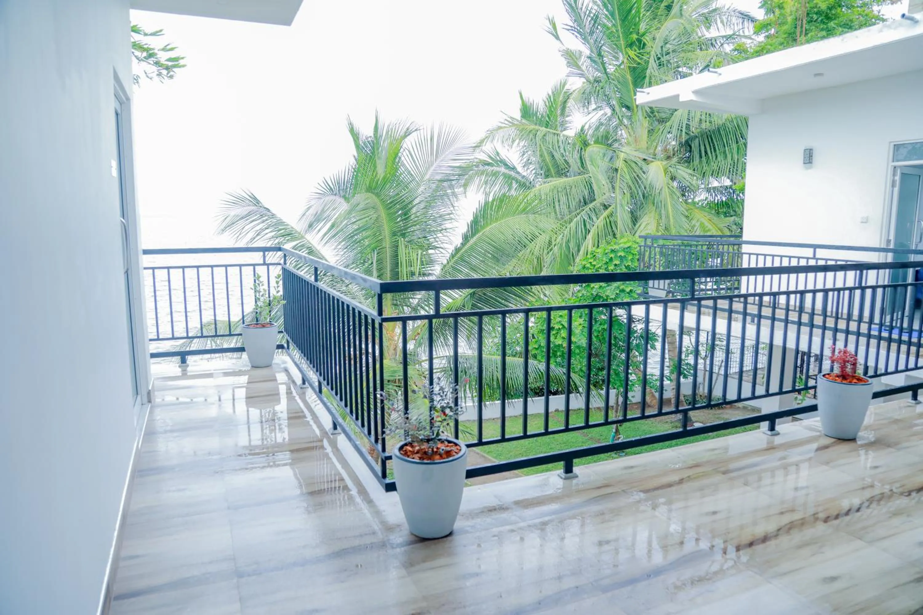 Property building in Araliya Lagoon Park Resort