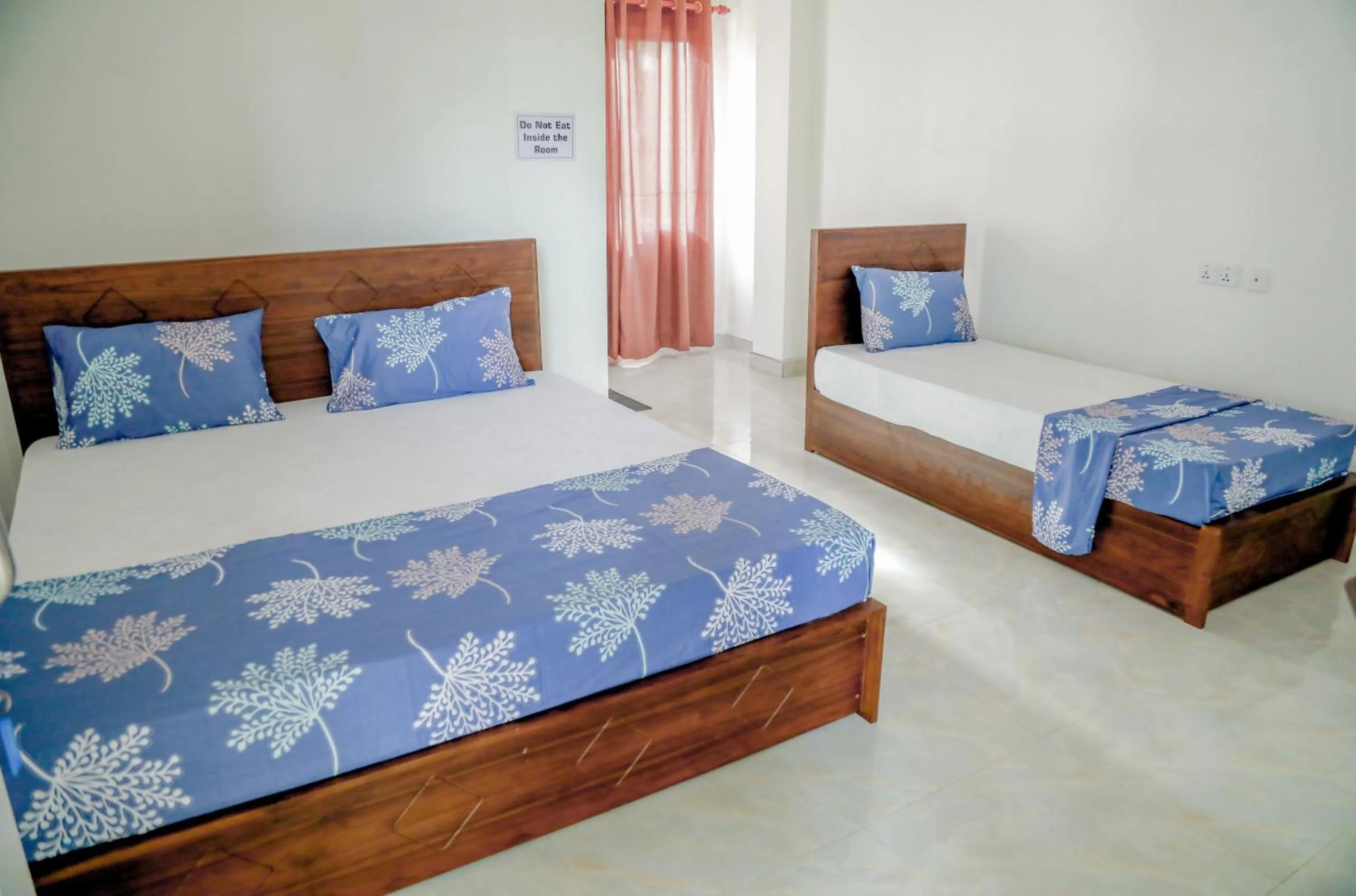 Photo of the whole room, Bed in Araliya Lagoon Park Resort