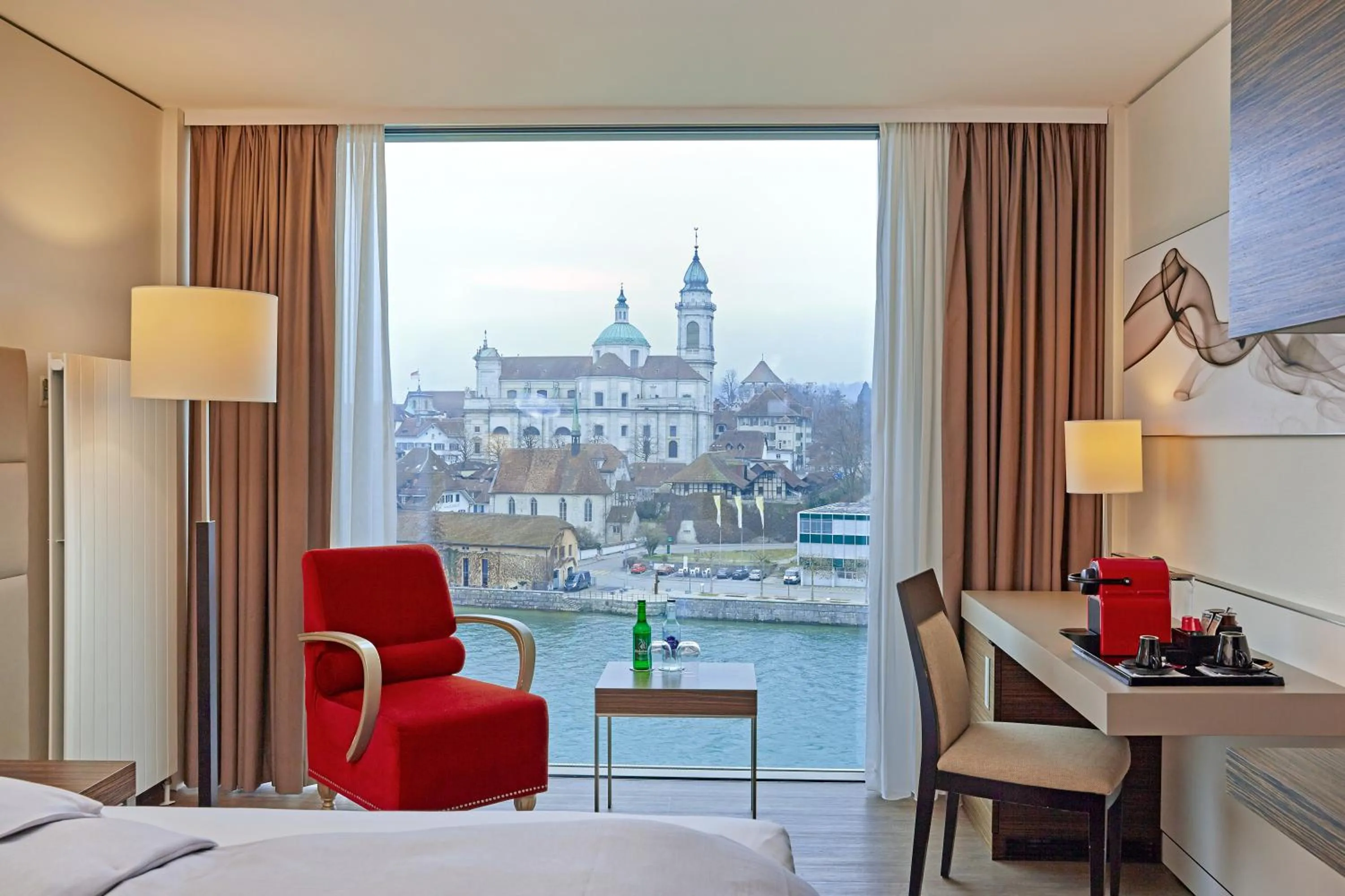 City view, Bed in H4 Hotel Solothurn