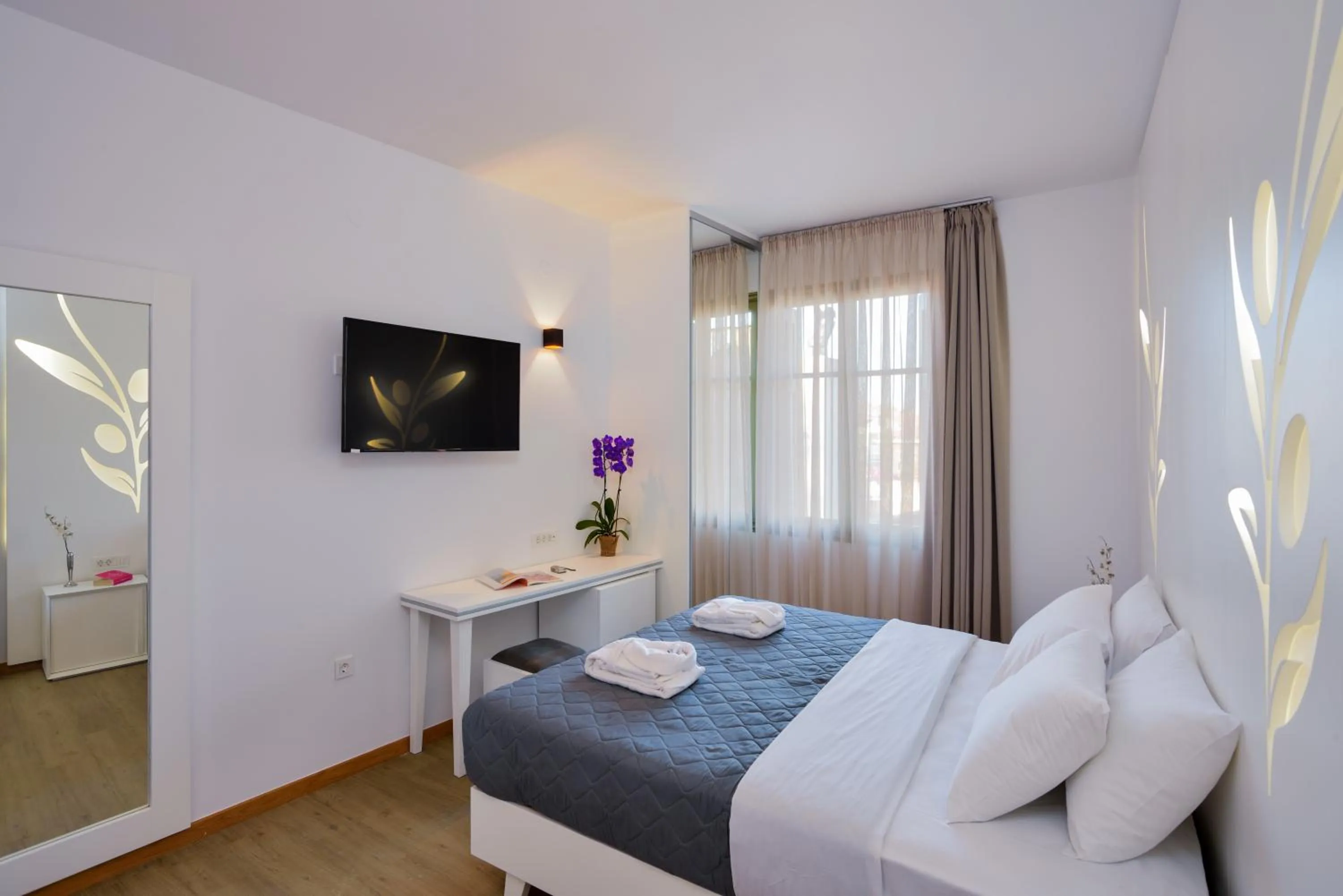 Bedroom, Bed in Elia Portou Luxury Residence