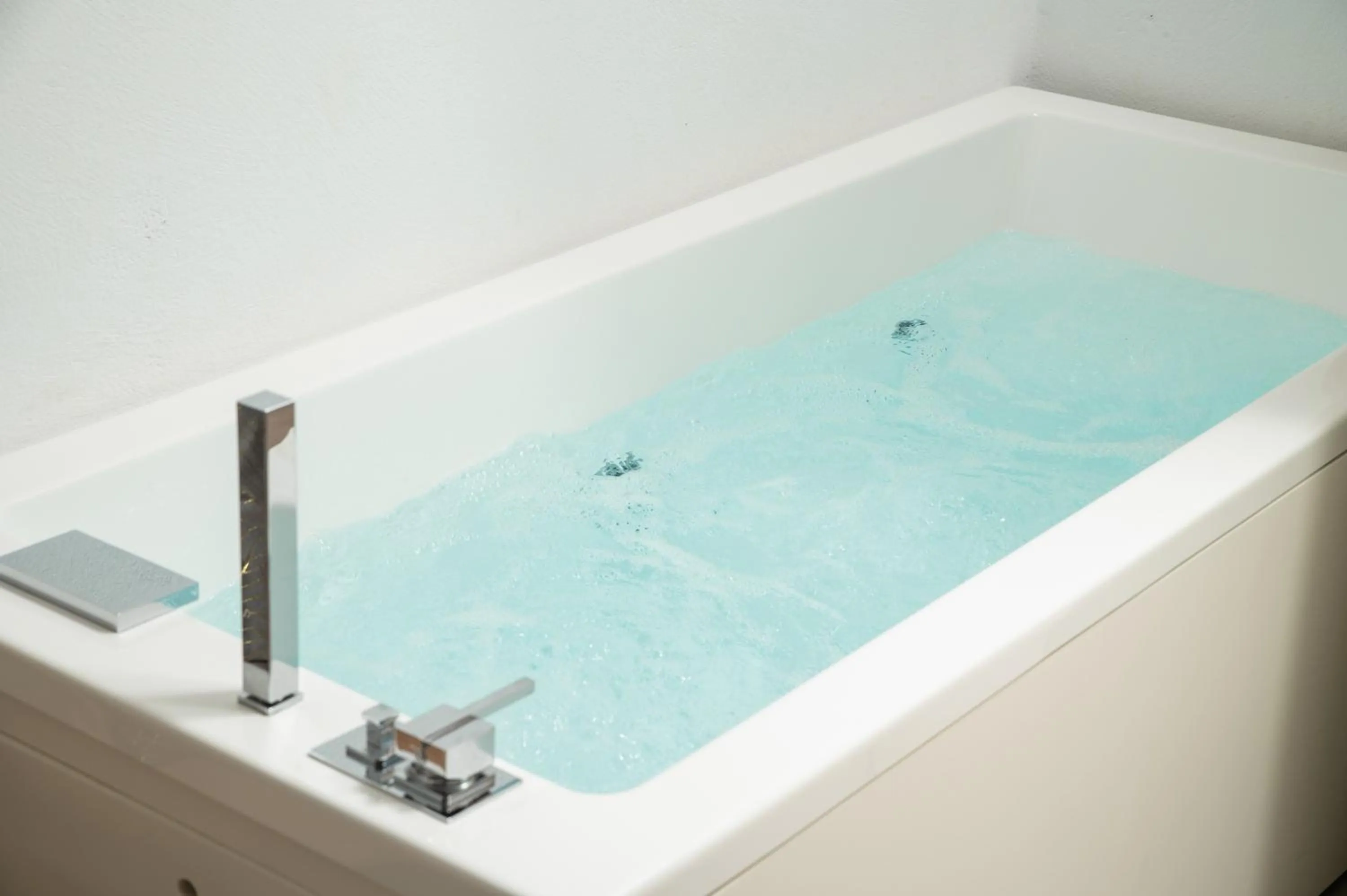 Hot Tub in Elia Portou Luxury Residence