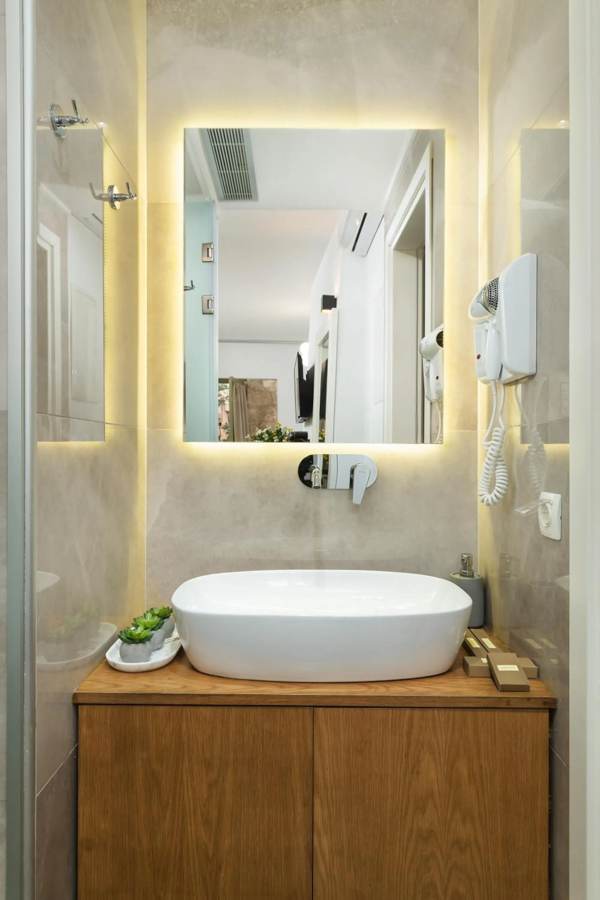 Bathroom in Elia Portou Luxury Residence