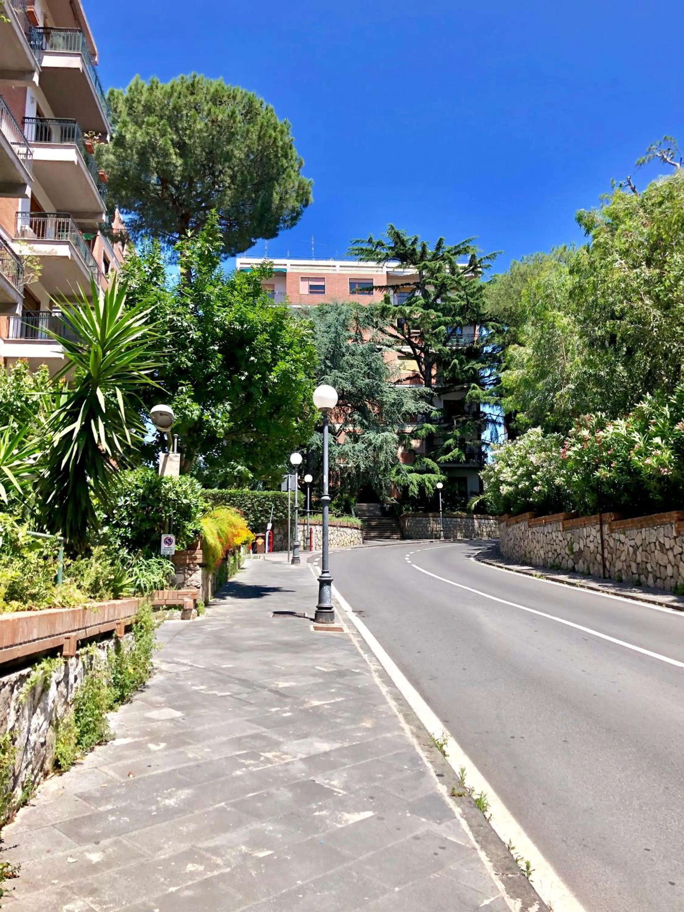 Property building in Sunset Home Sorrento