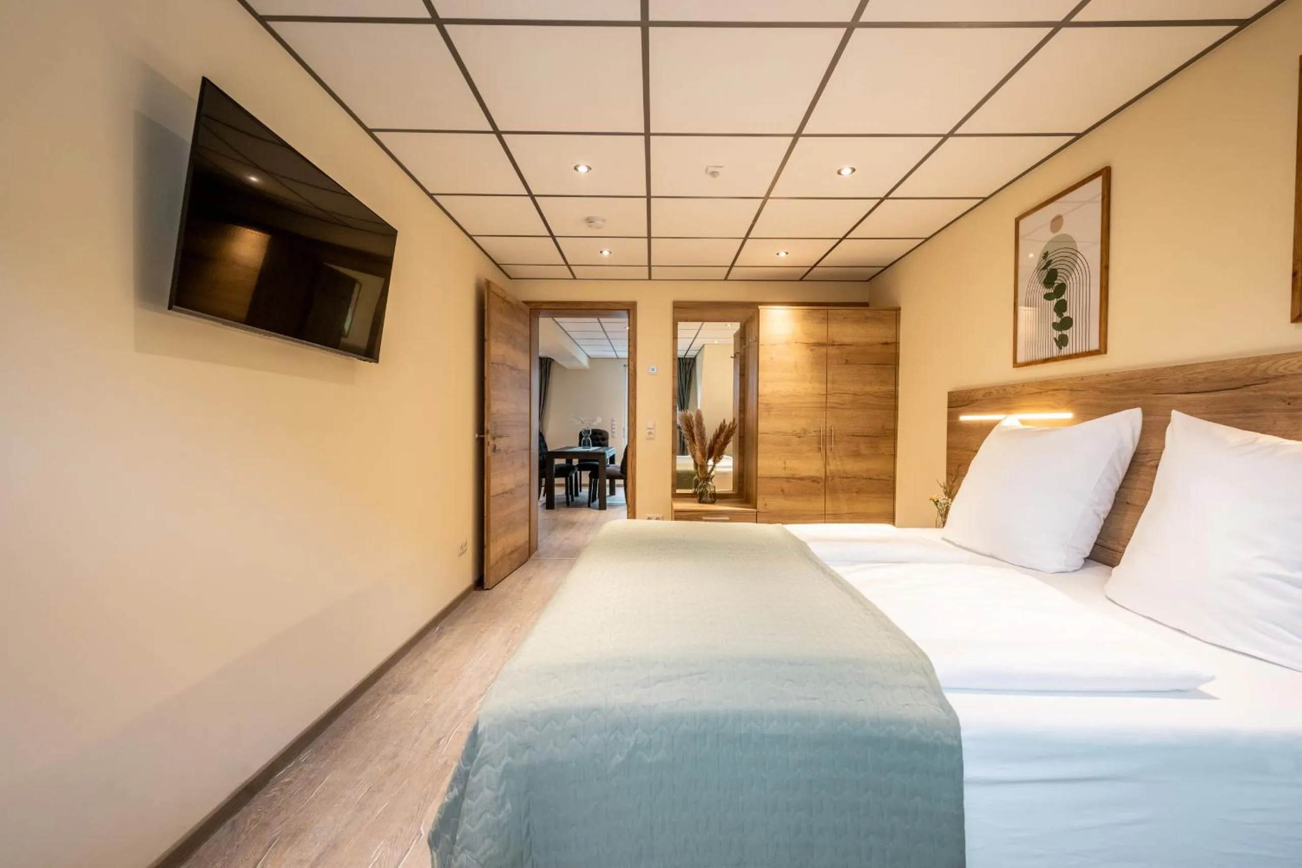 Photo of the whole room, Bed in Apart Hotel Lang