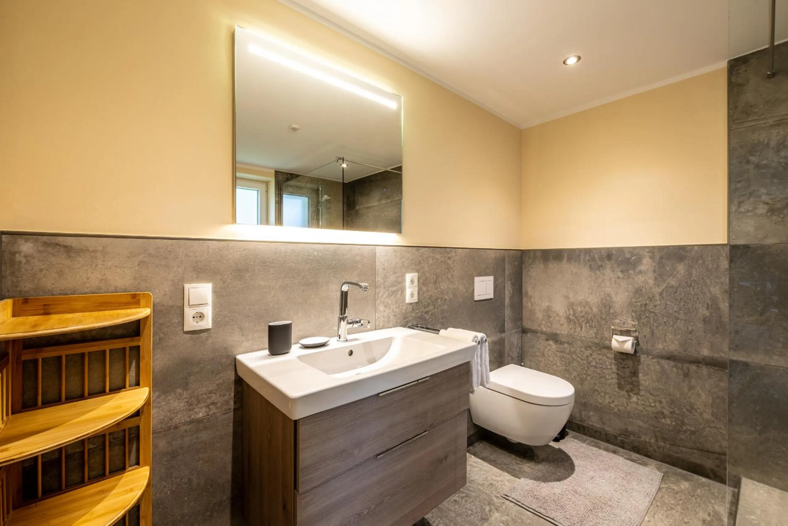 Toilet in Apart Hotel Lang