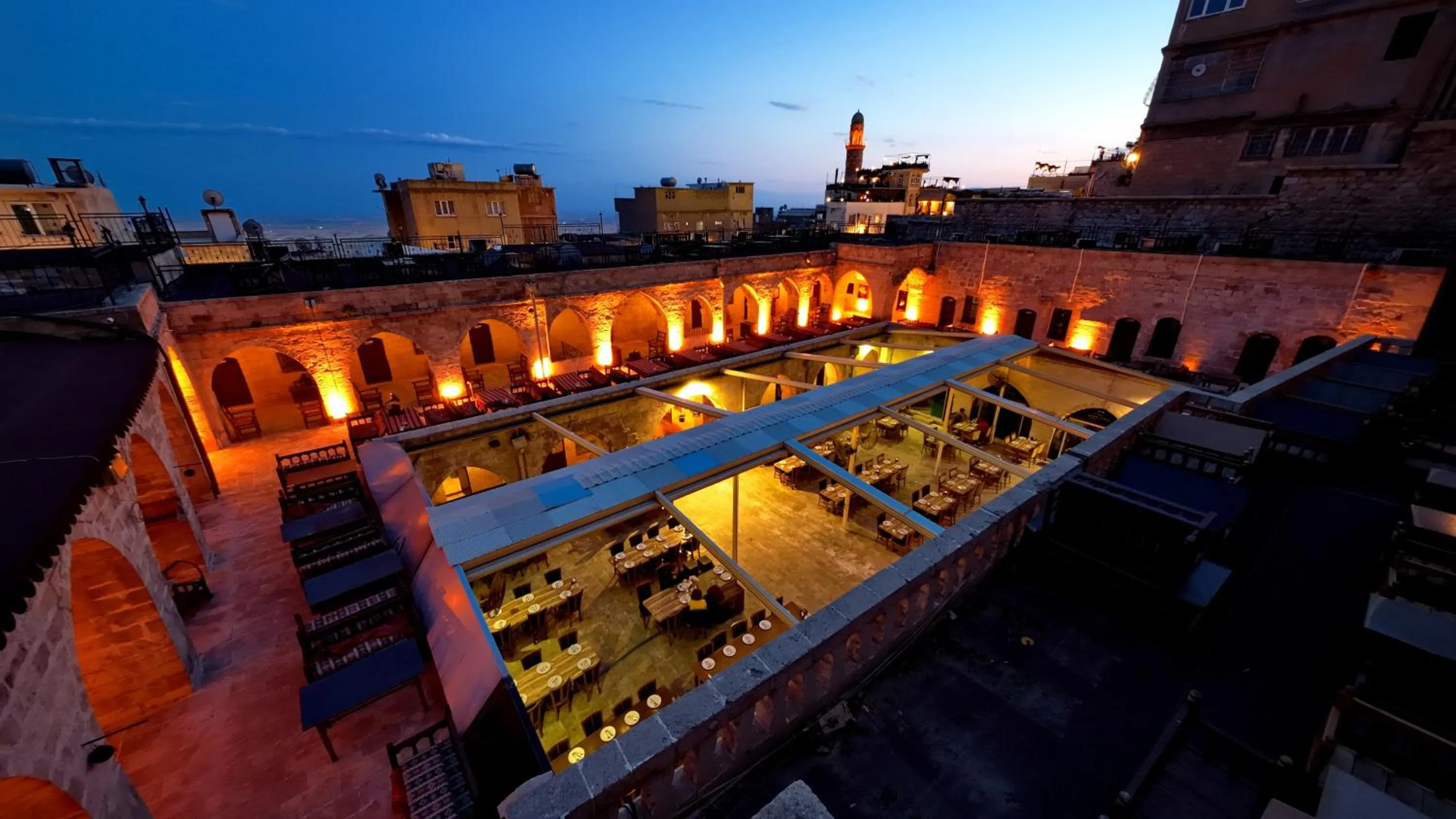 Restaurant/places to eat in AĞAOĞLU HAN OTEL