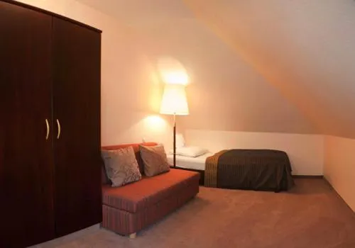 Bedroom, Bed in Tandreas Hotel & Restaurant