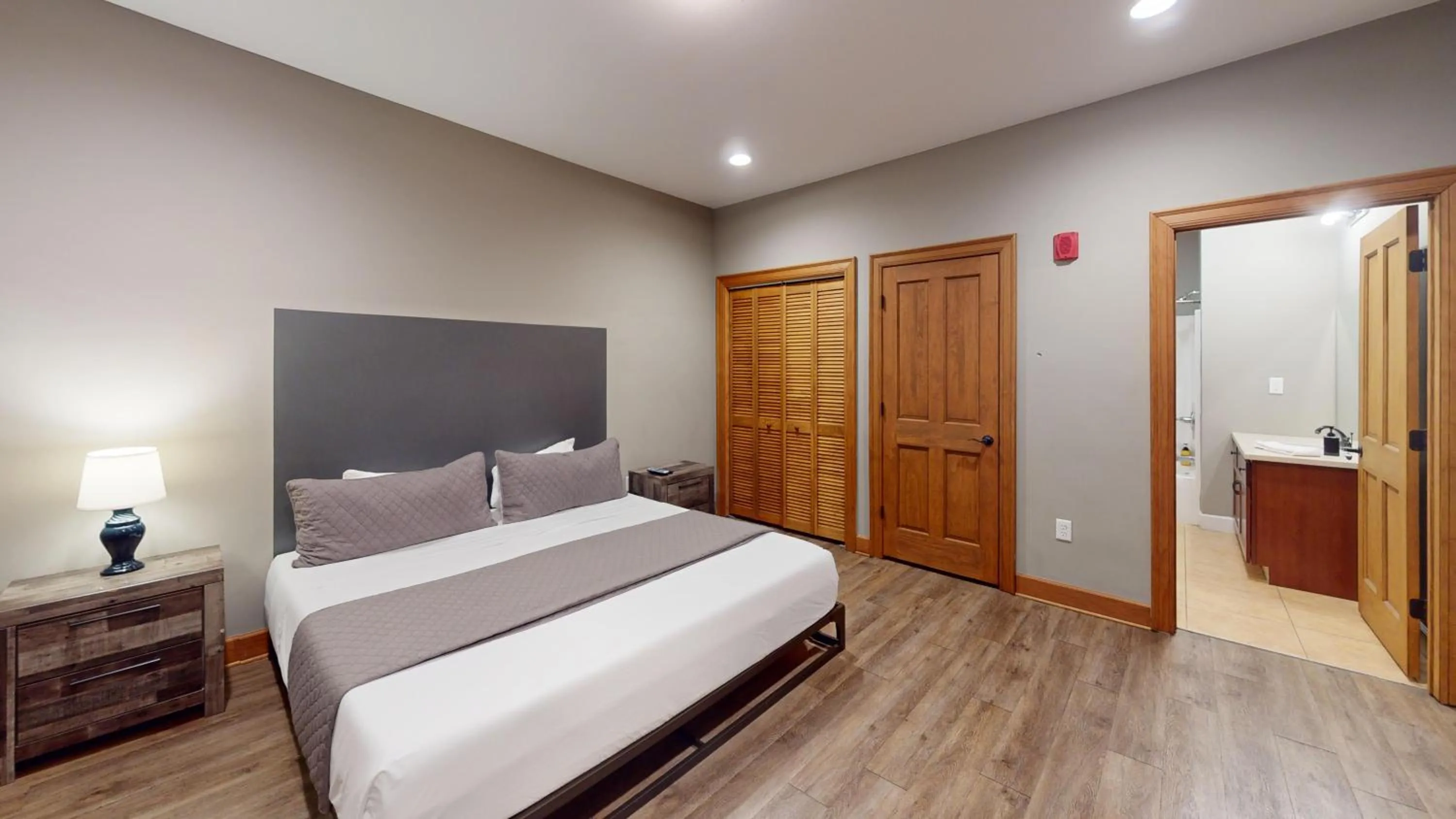 Bed in Viewpoint Condominiums