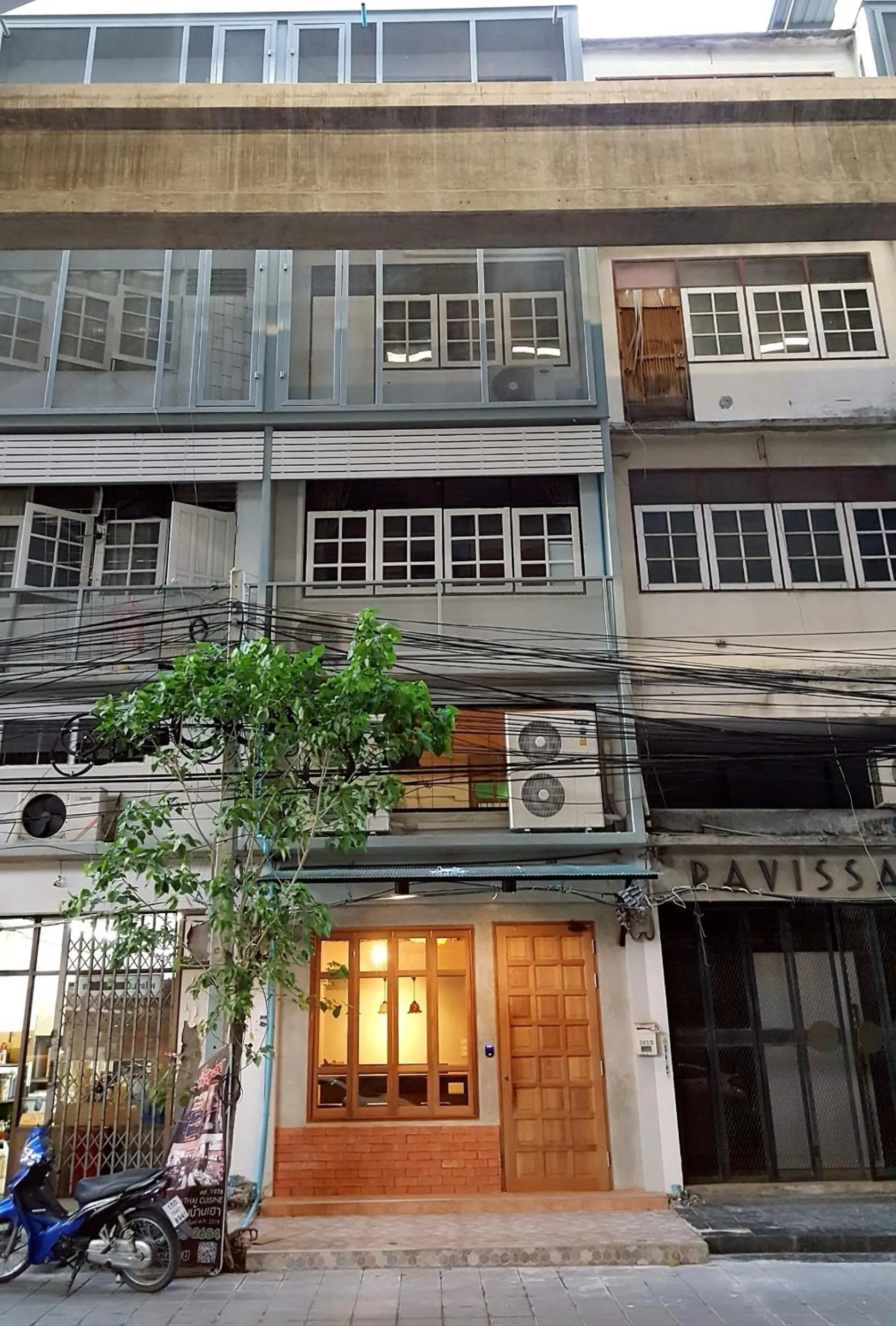 Property building in Bangpho Story
