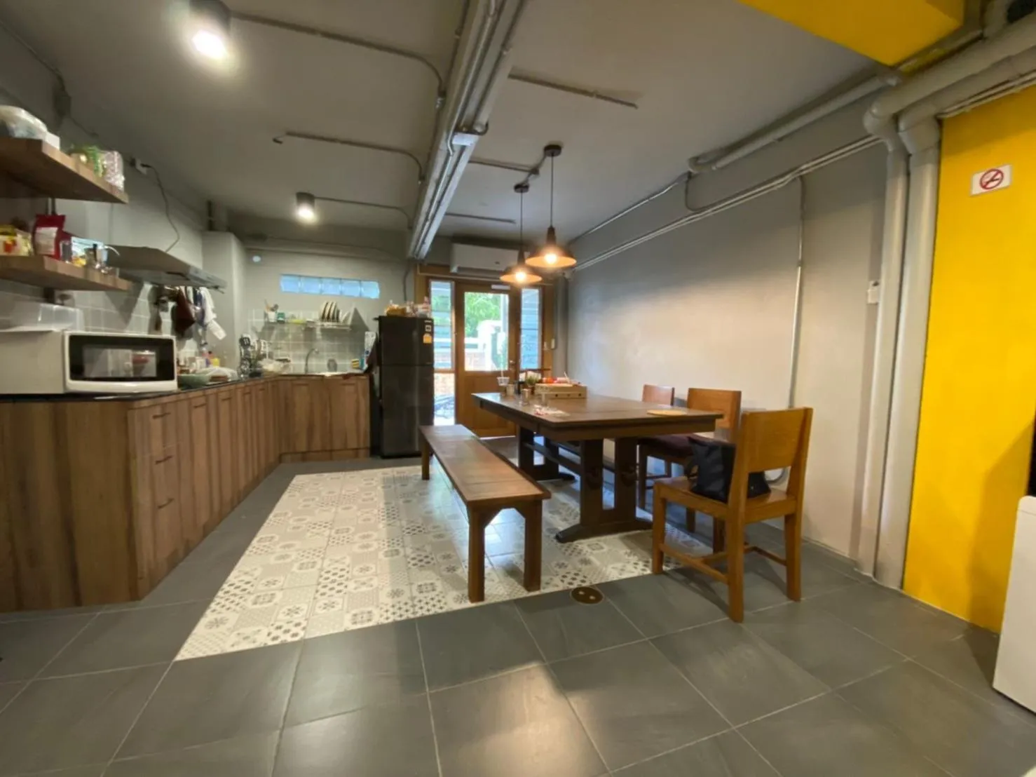 Kitchen or kitchenette in Bangpho Story