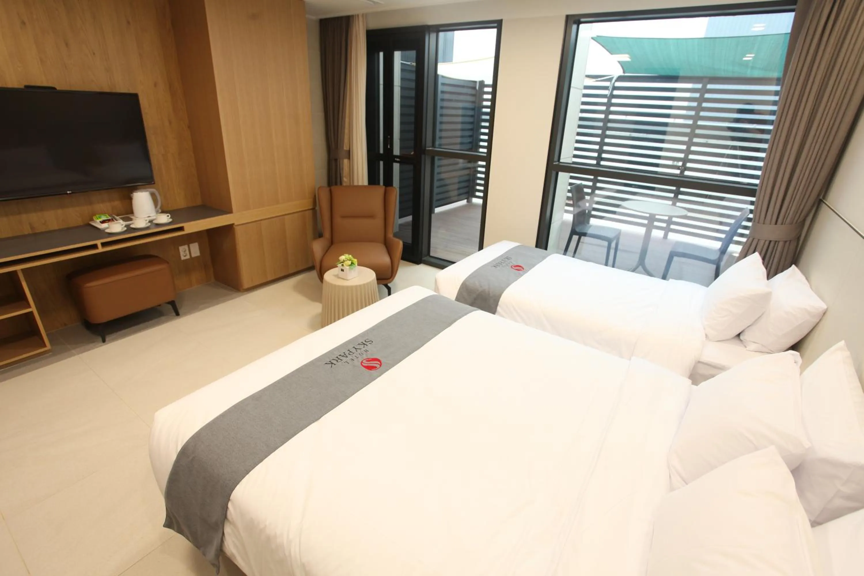 TV and multimedia, Bed in Hotel Skypark DaejeonⅠ