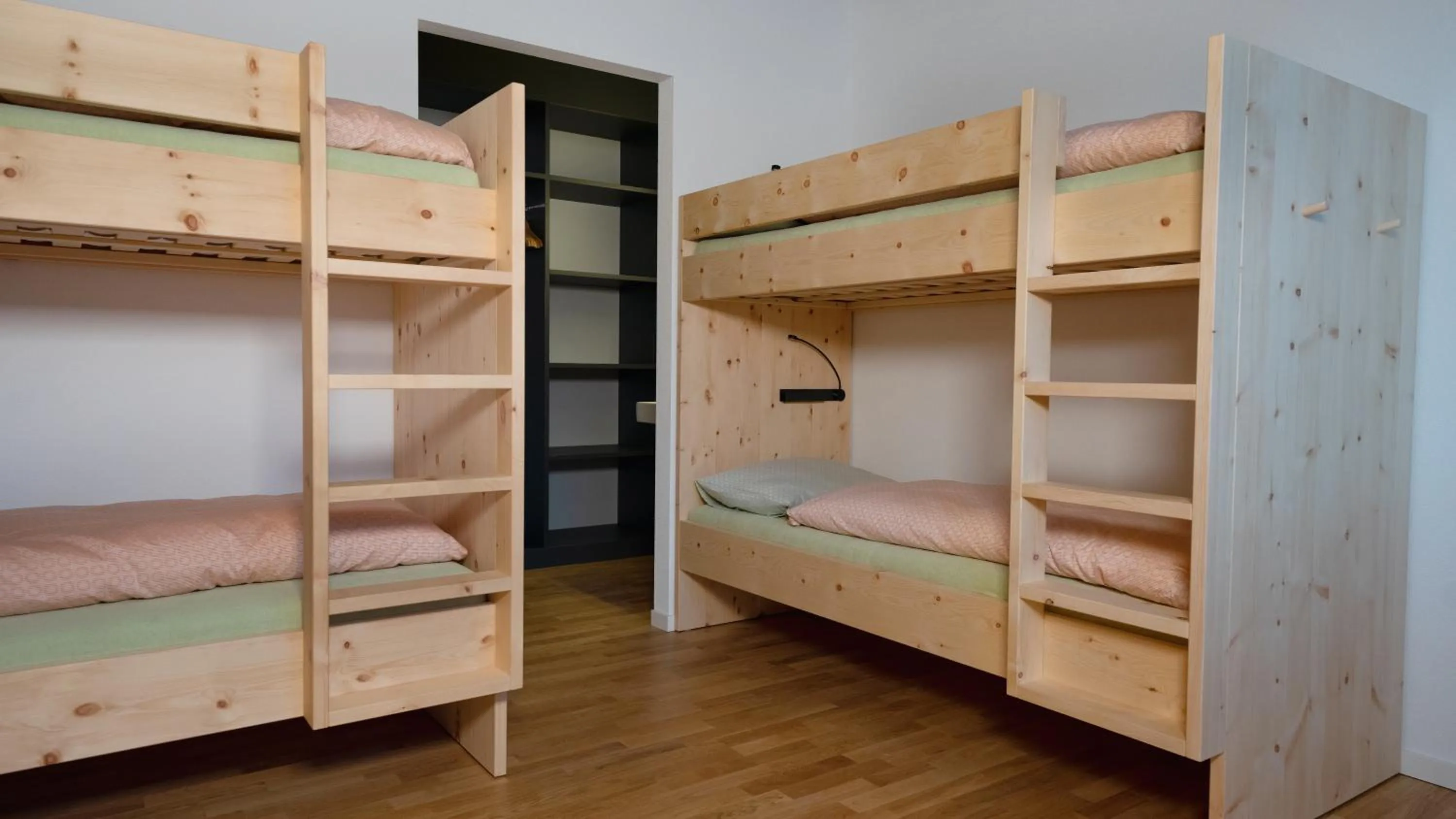 Photo of the whole room, Bed in Laax wellnessHostel3000