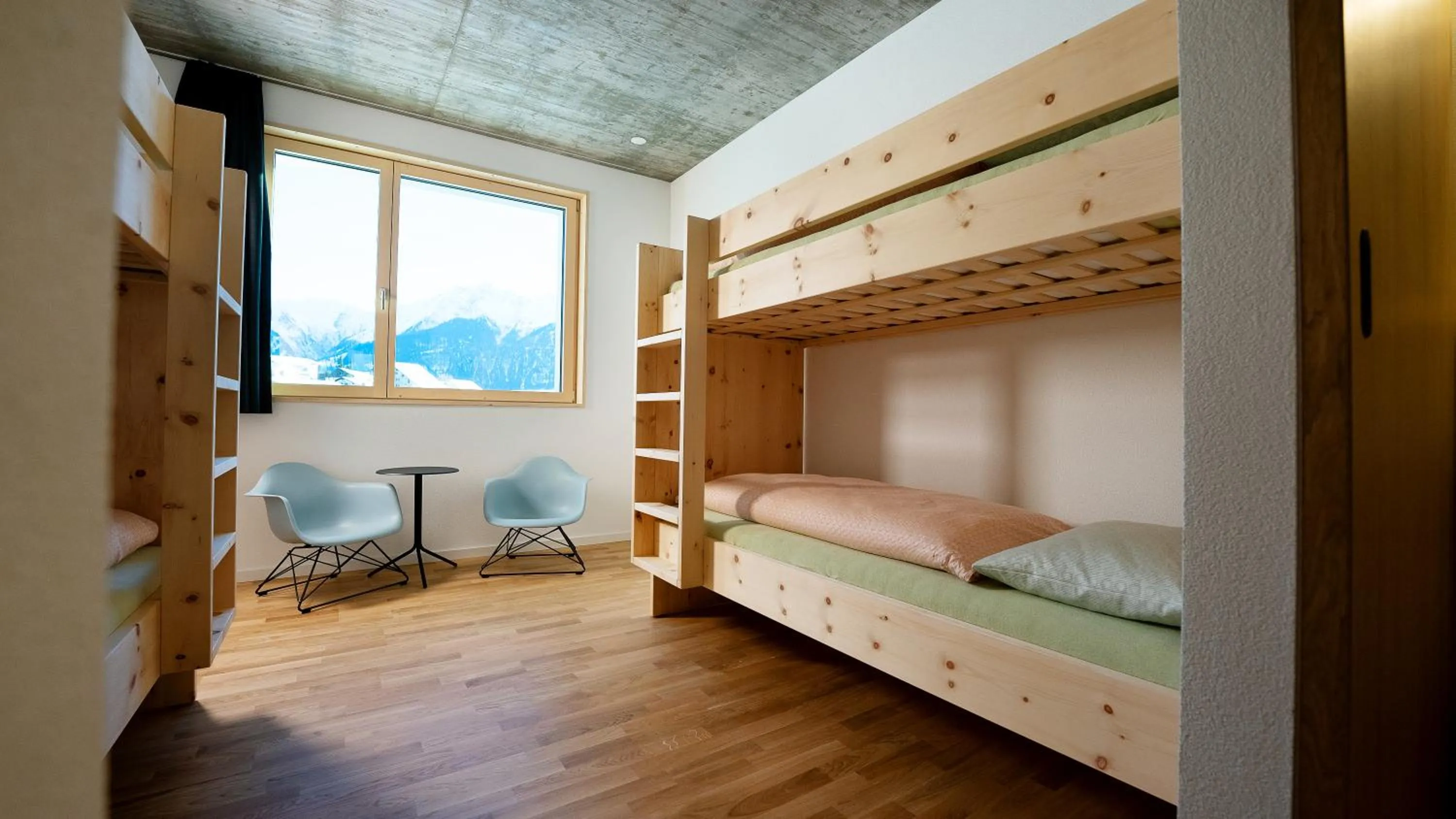 Photo of the whole room, Bed in Laax wellnessHostel3000