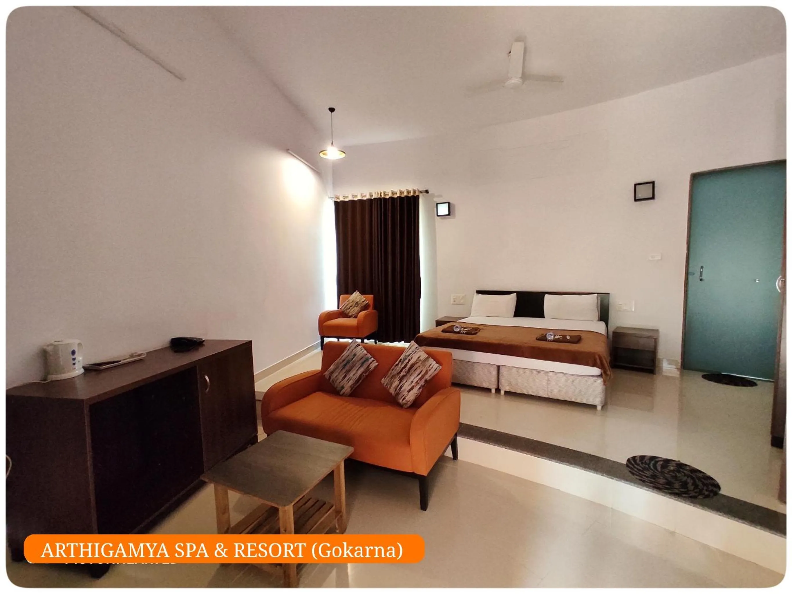 Living room, Bed in Arthigamya Spa & Resort