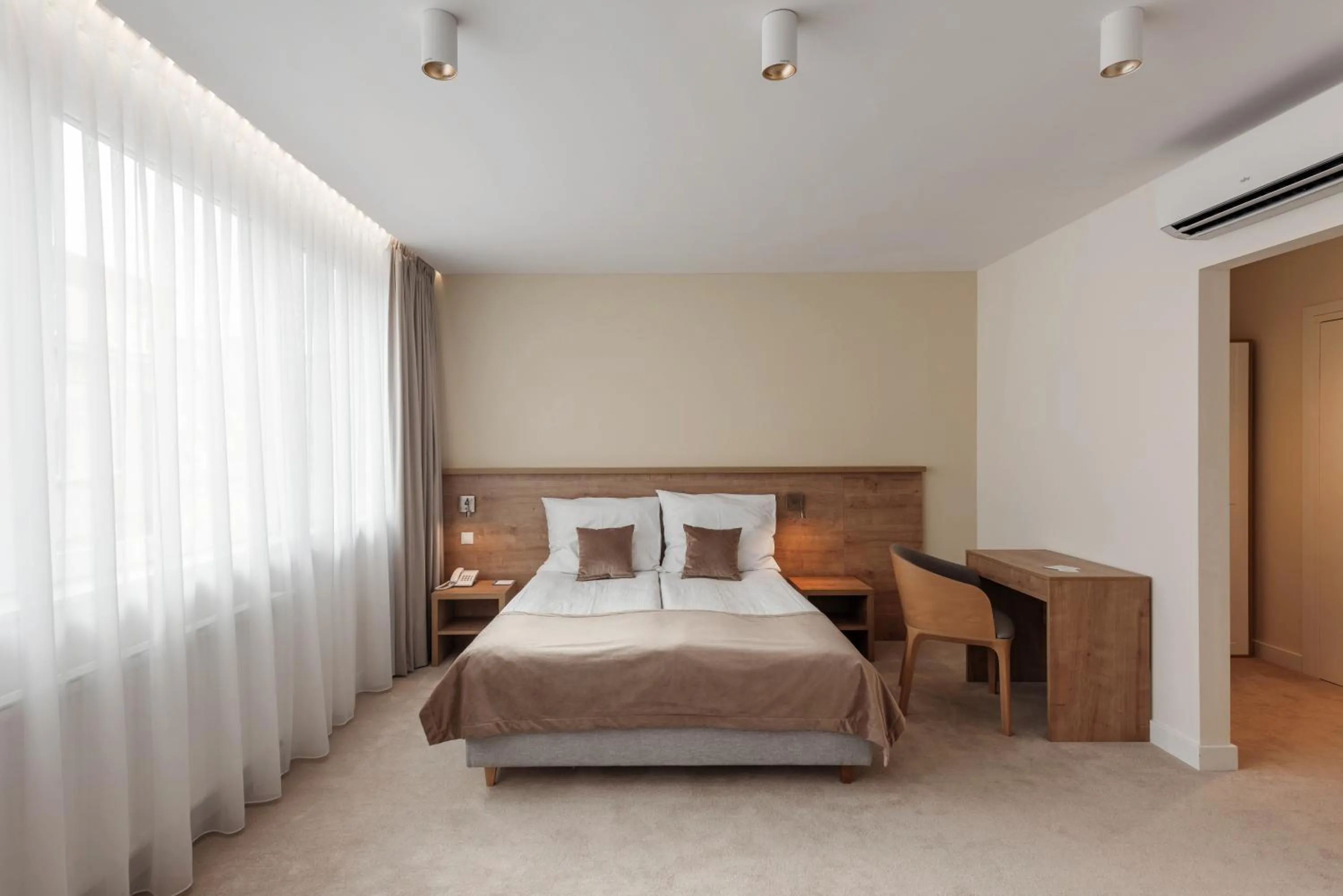 Bed in W Sercu Krakowa Aparthotel