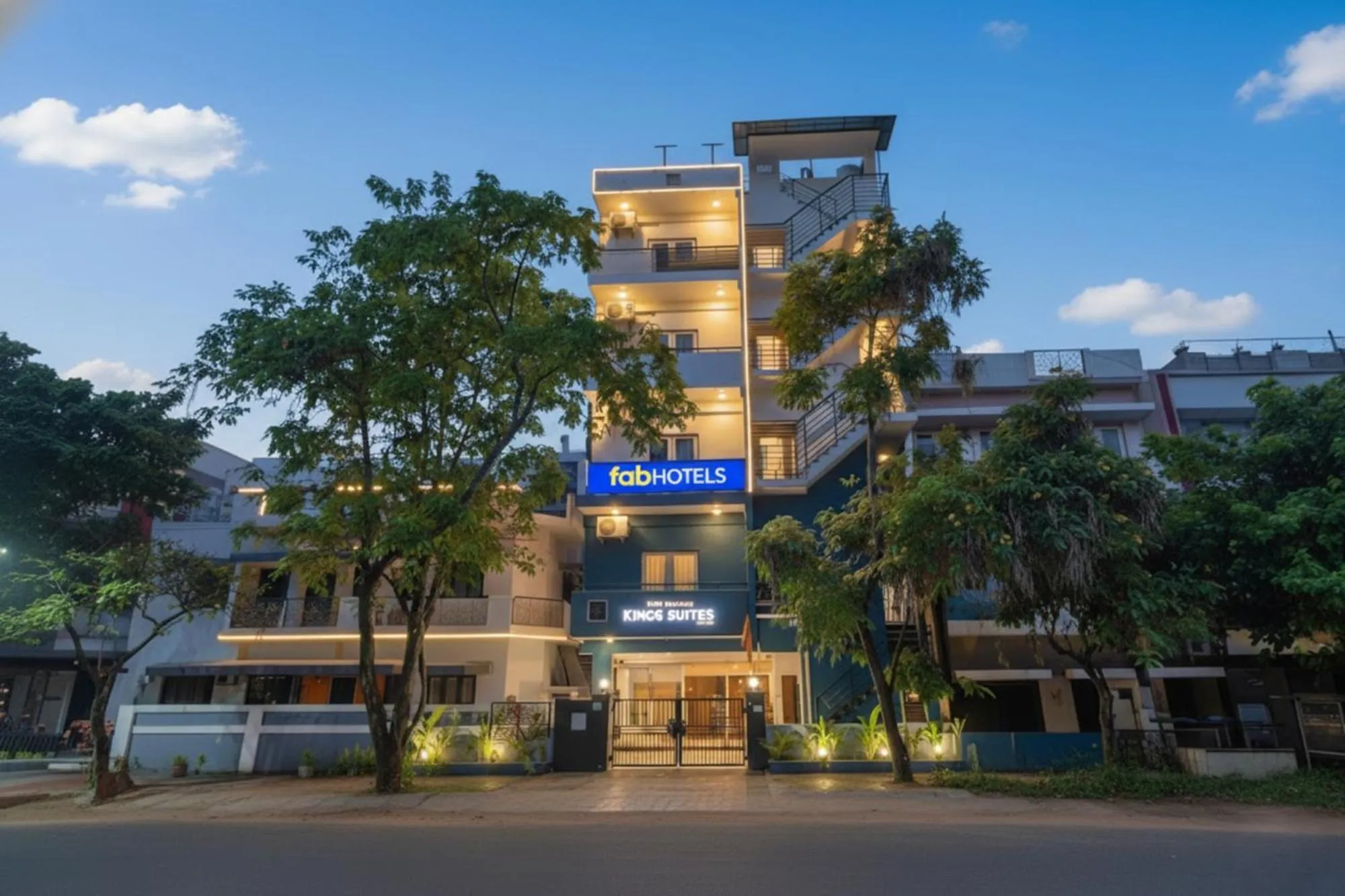 Property building in FabHotel Kings Suites Banaswadi