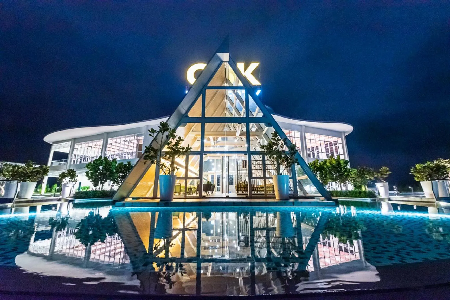 Swimming pool in Genting Premium Suite Windmill Upon Hills by JAz Home Suites