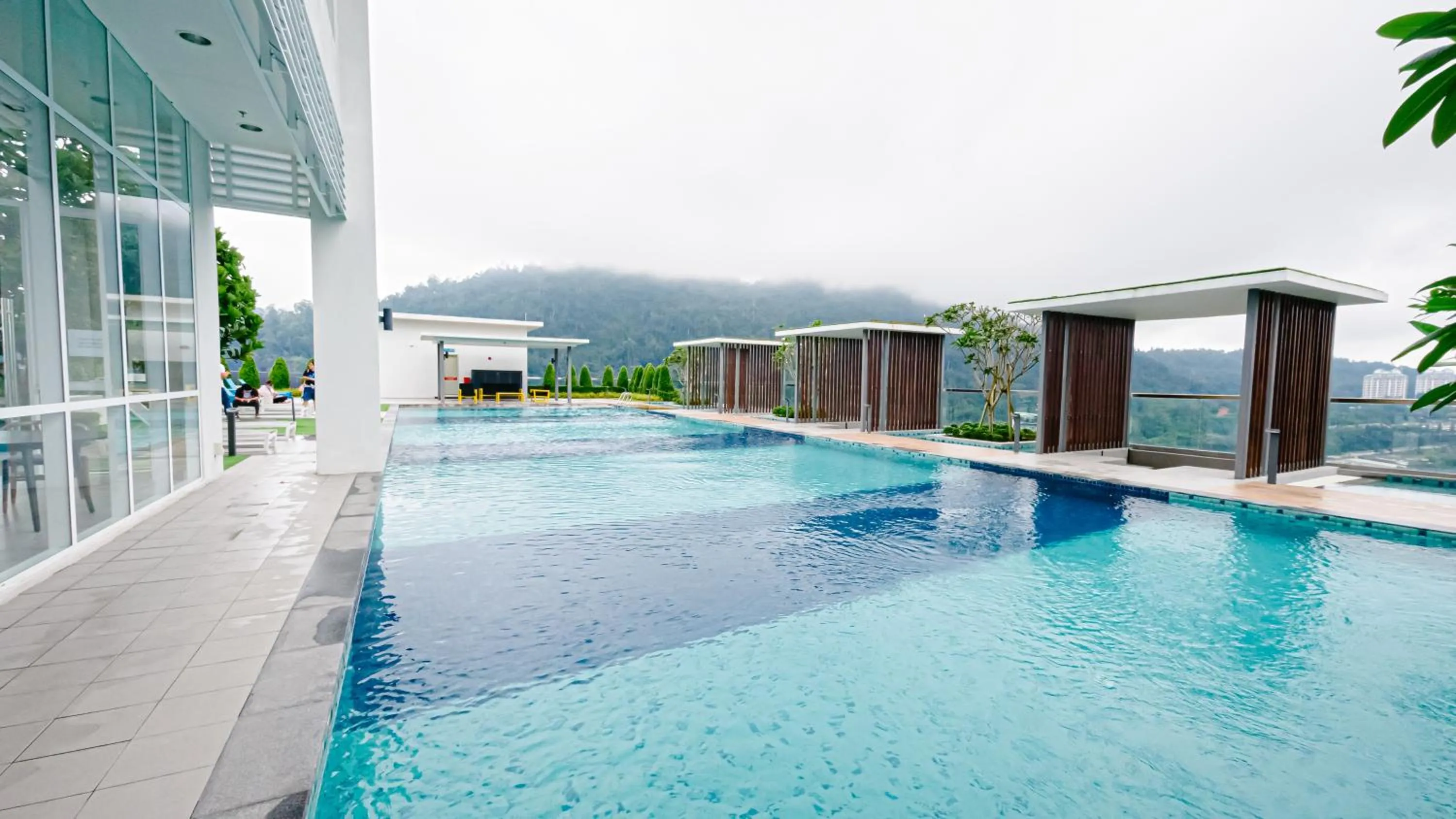 Swimming pool in Genting Premium Suite Windmill Upon Hills by JAz Home Suites