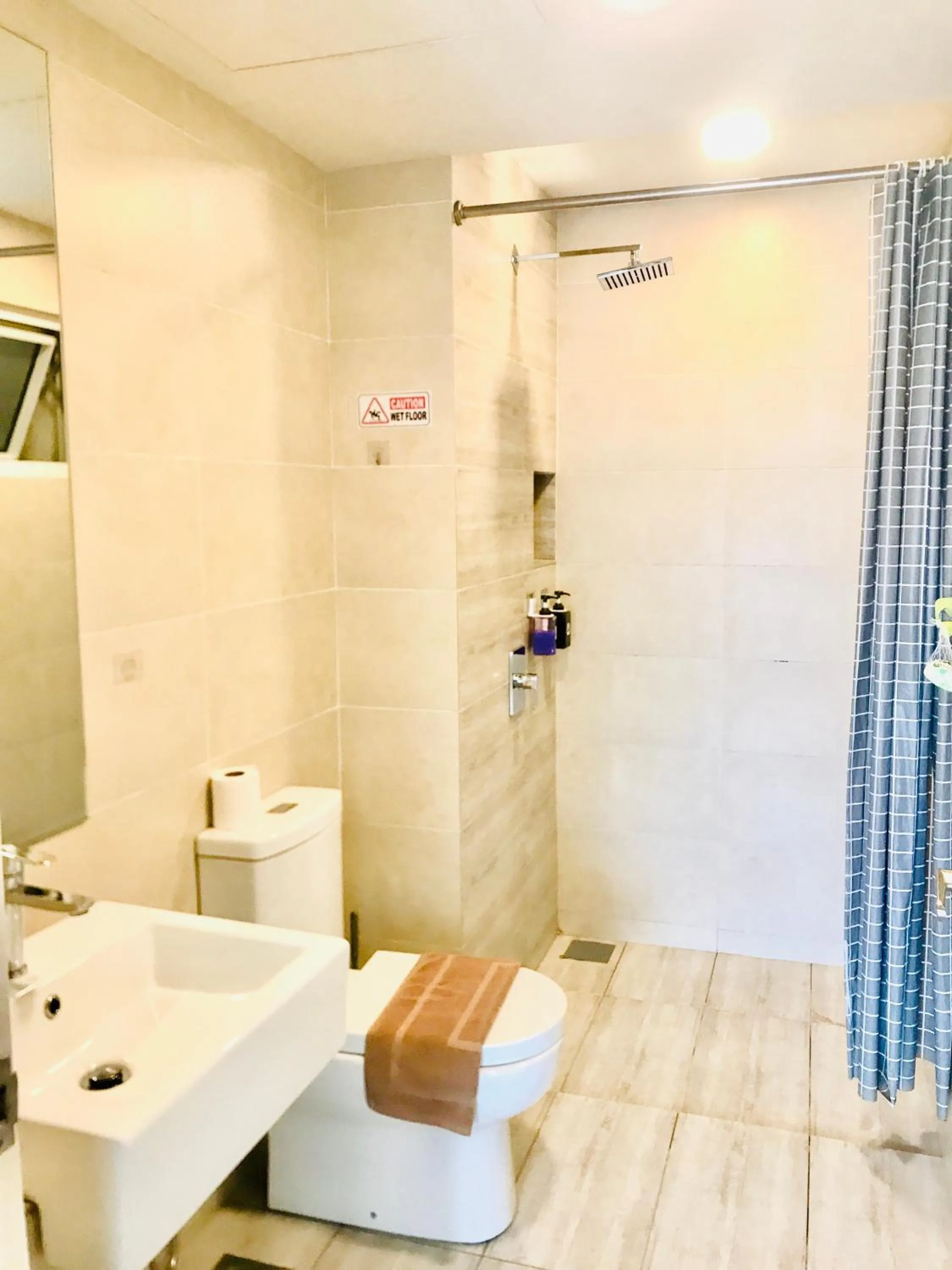 Toilet in Genting Premium Suite Windmill Upon Hills by JAz Home Suites