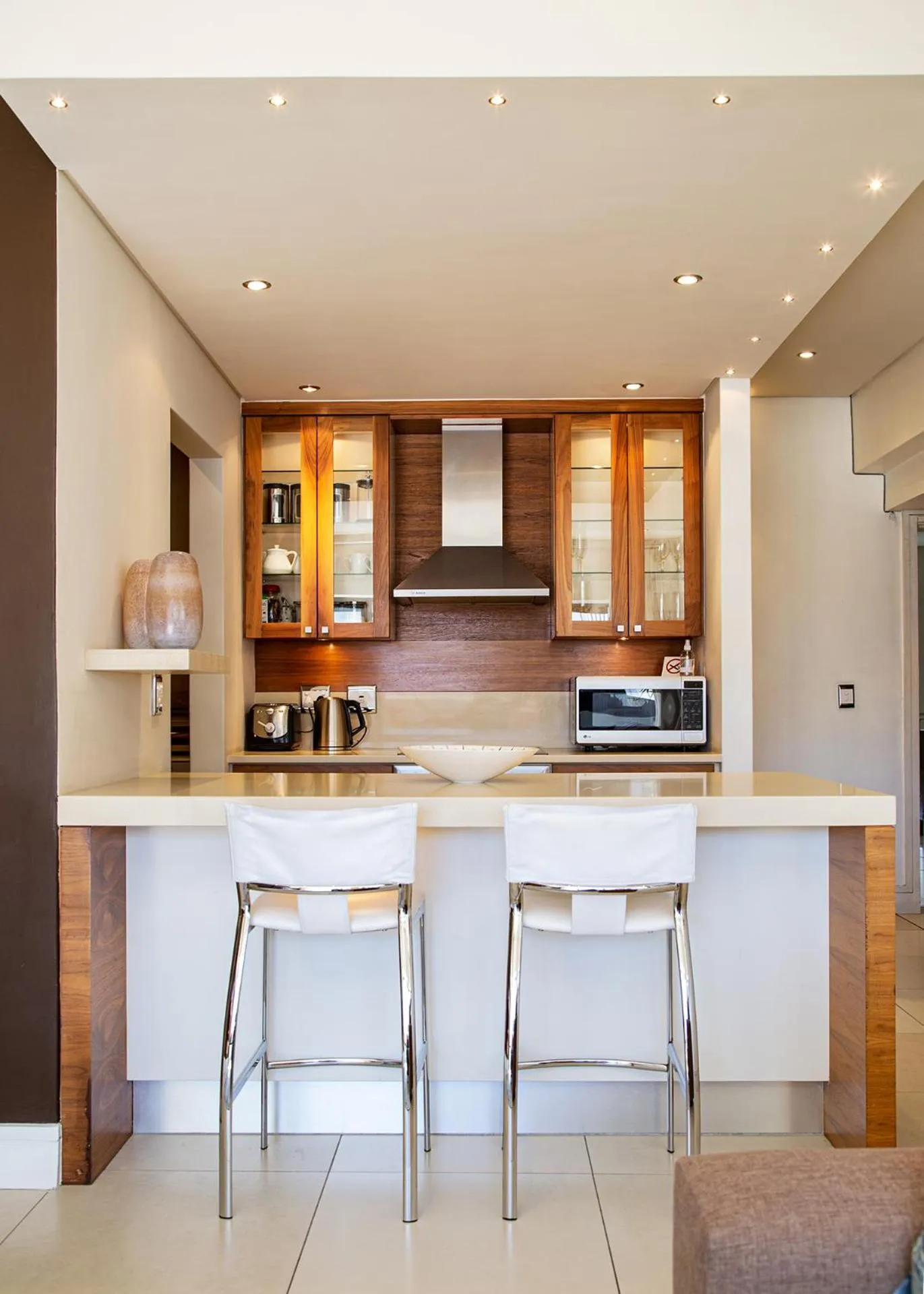 Marine Square Luxury Suites