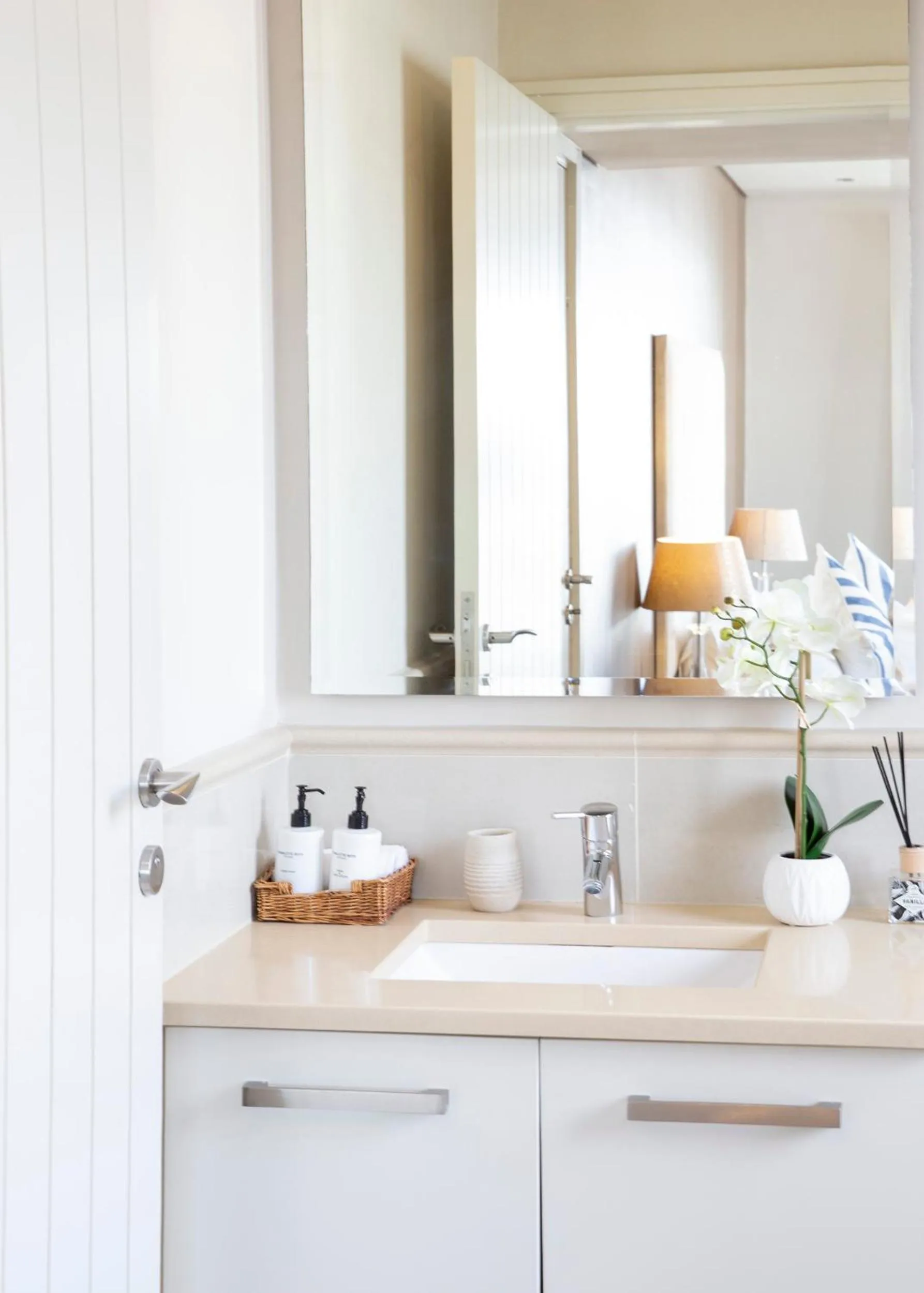 Marine Square Luxury Suites