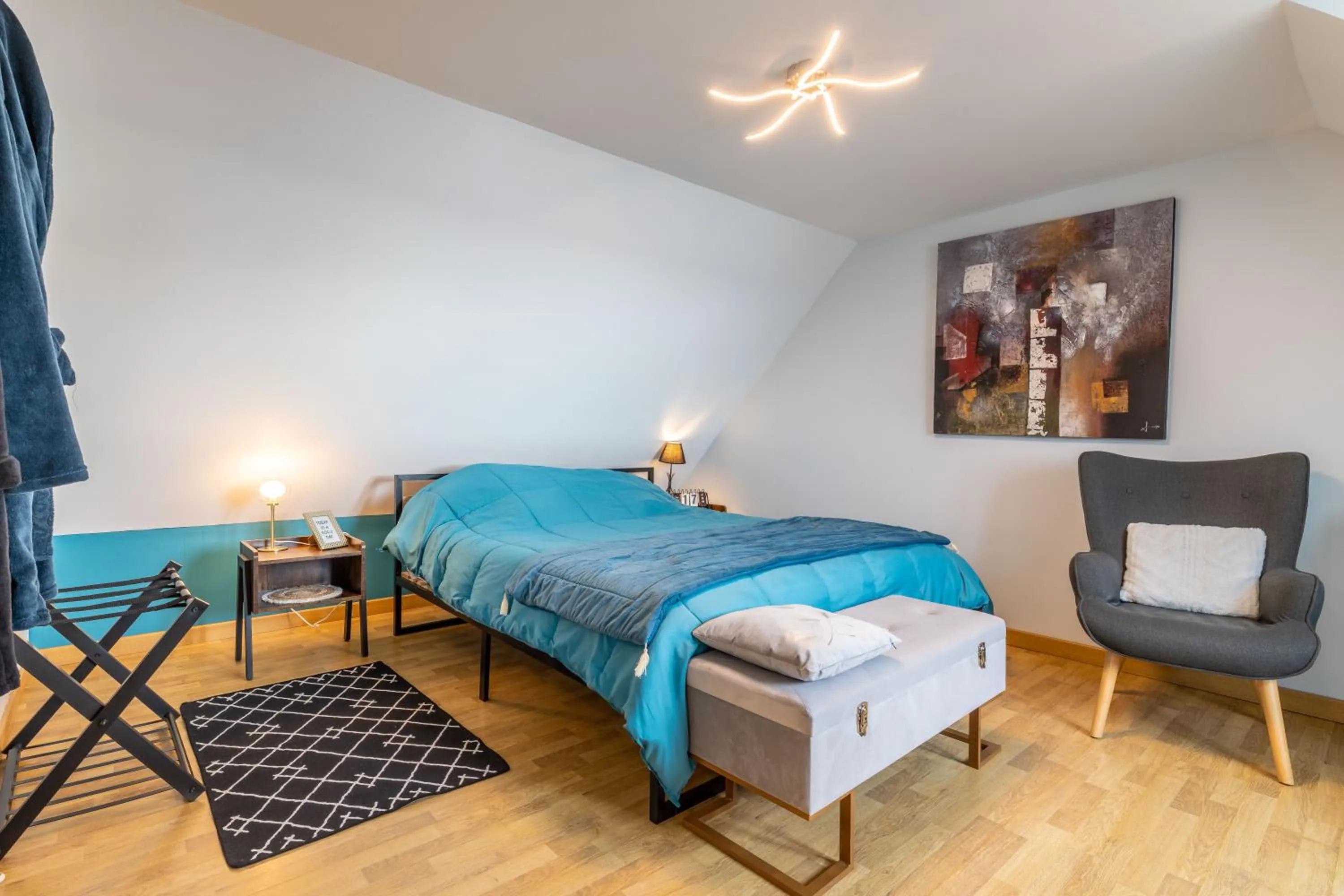 Bed in Rose d'Écumes