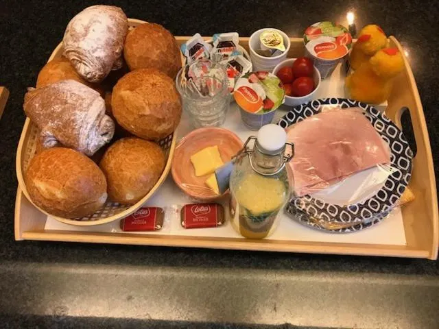 Continental breakfast in Boslucht Leuven