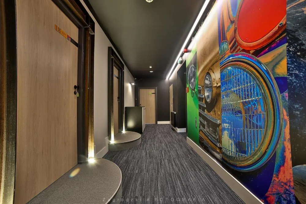 storage in Saint Thomas Corner - by Upstairs