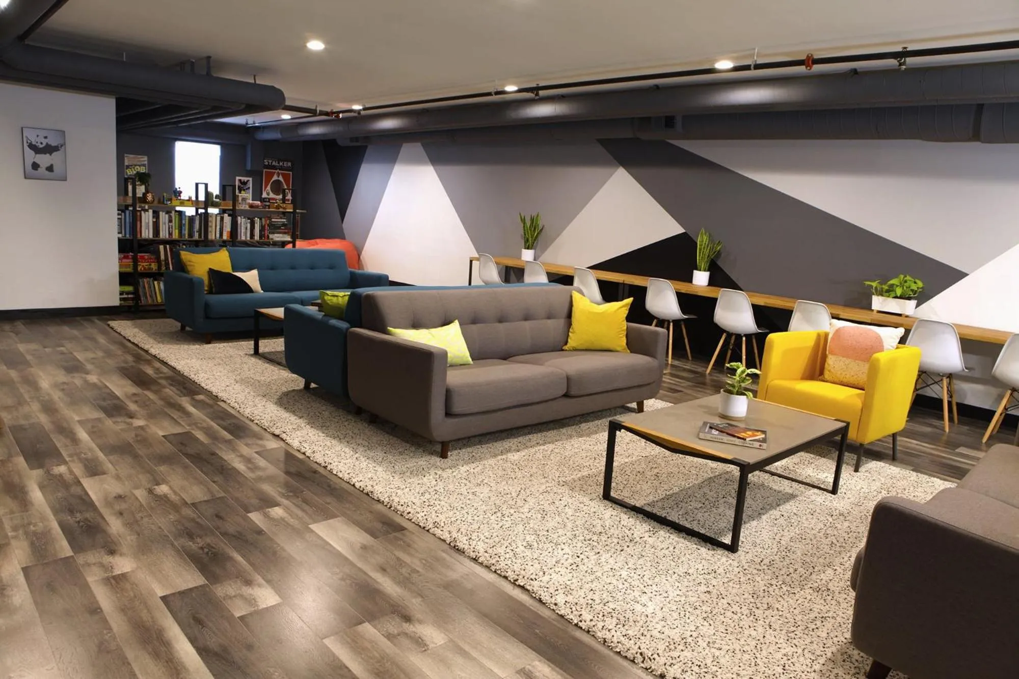 Communal lounge/ TV room in Stay Classy