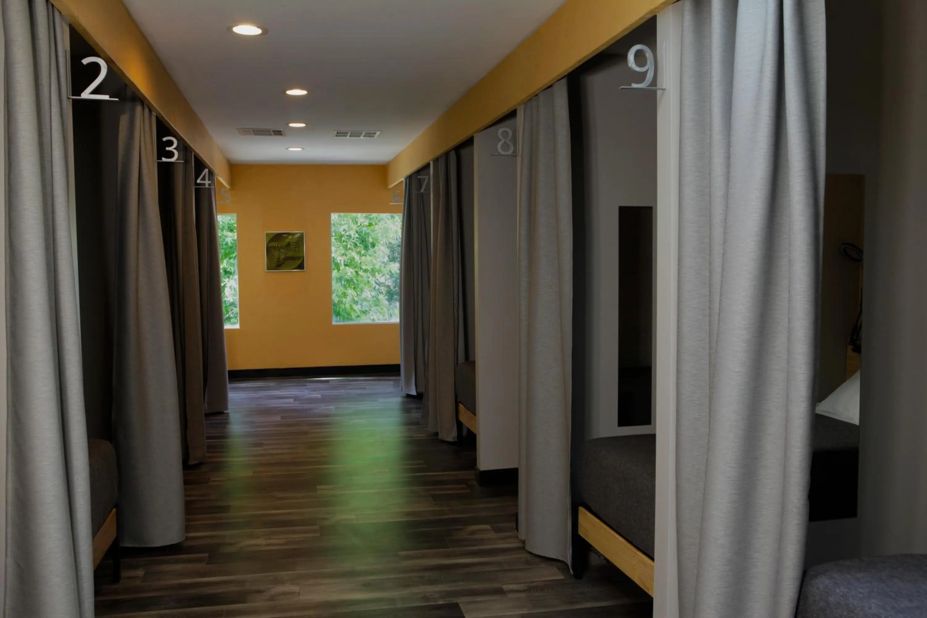 Photo of the whole room in Stay Classy