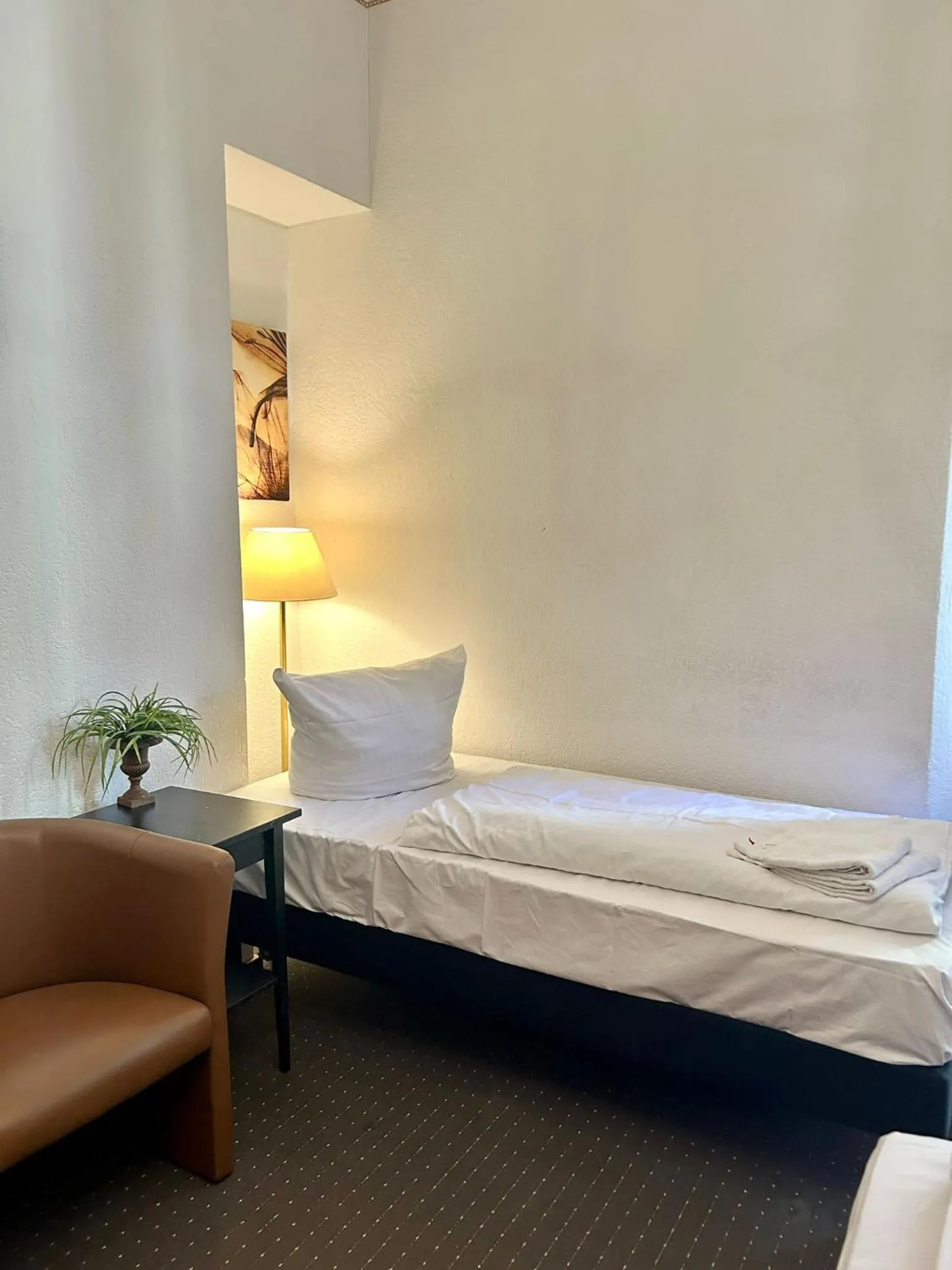 Property building, Bed in Hotel Adam