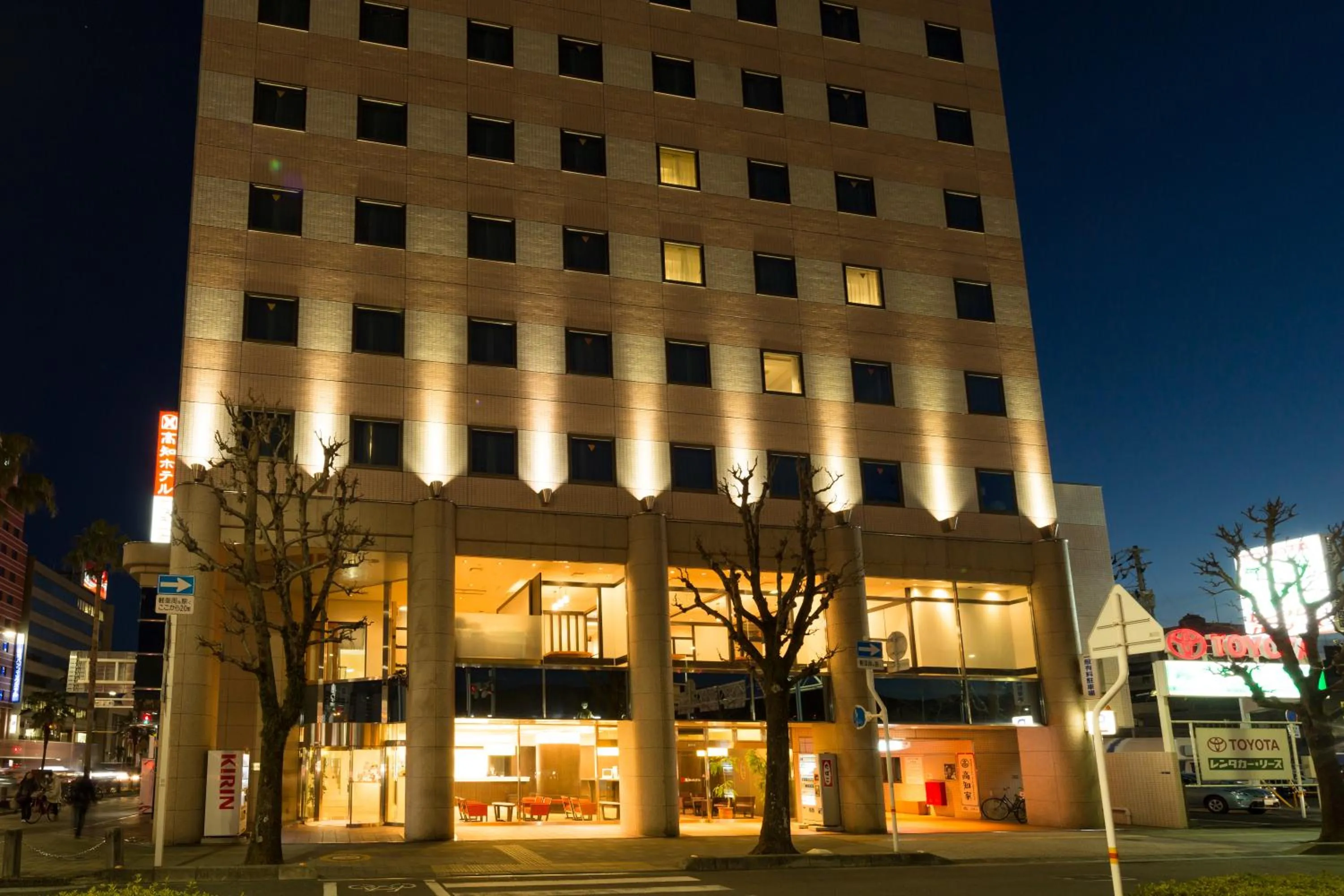 Property building in Kochi Hotel